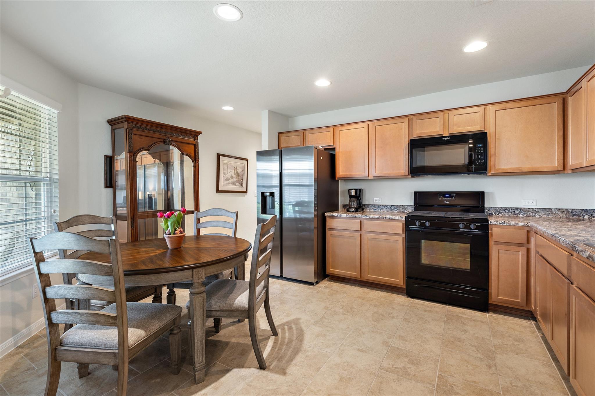 233 N Hobby St, Georgetown, TX 78633