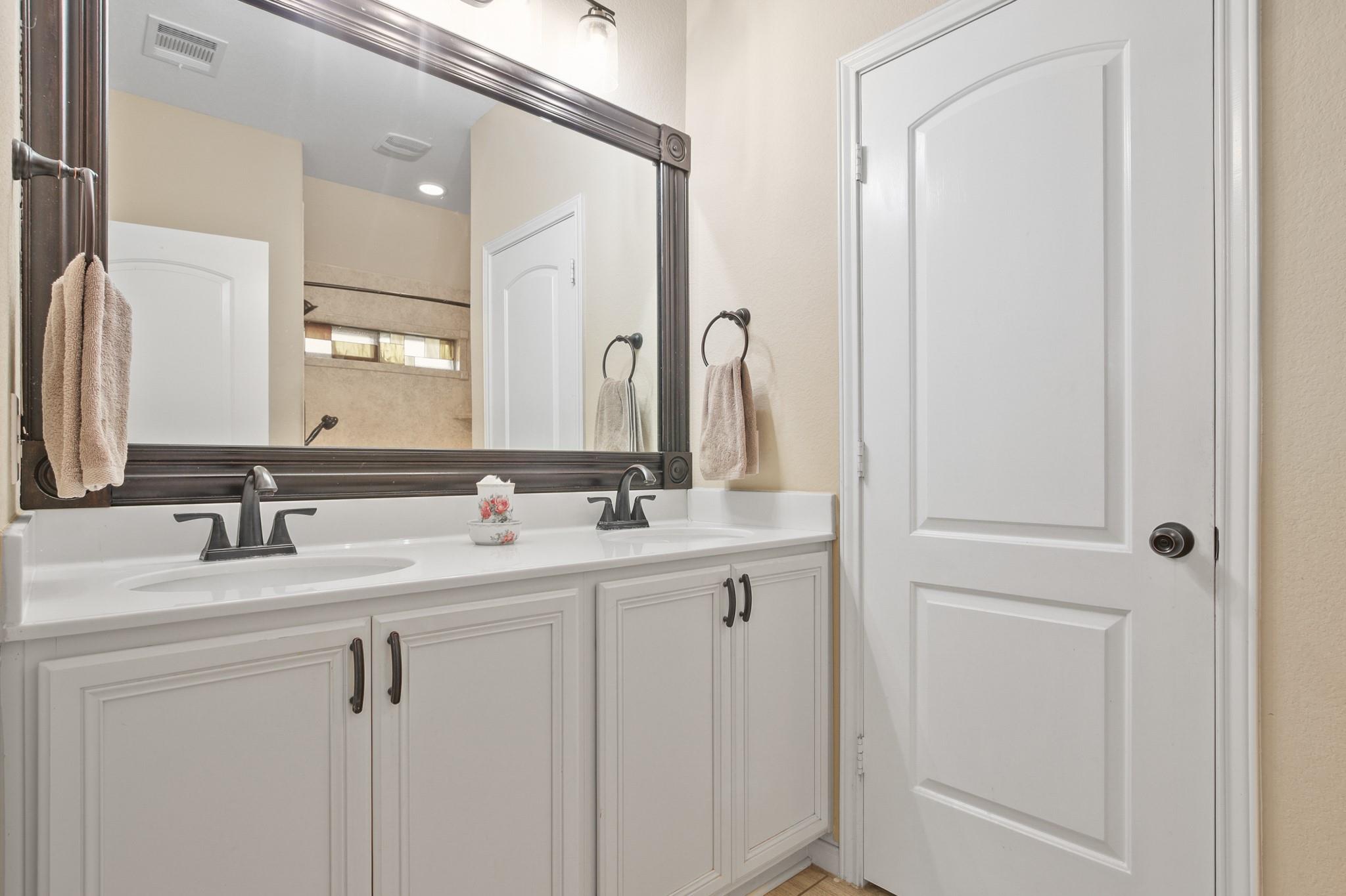 916 Palo Duro Loop, Round Rock, TX 78664