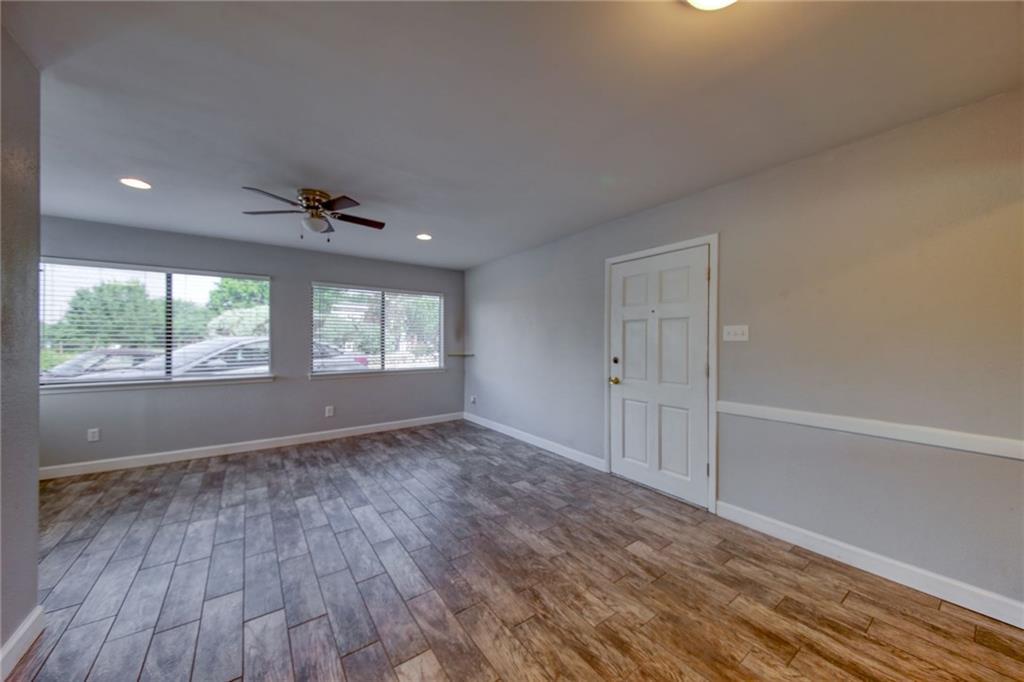 5801 Thunderbird St # B-20, Lago Vista, TX 78645