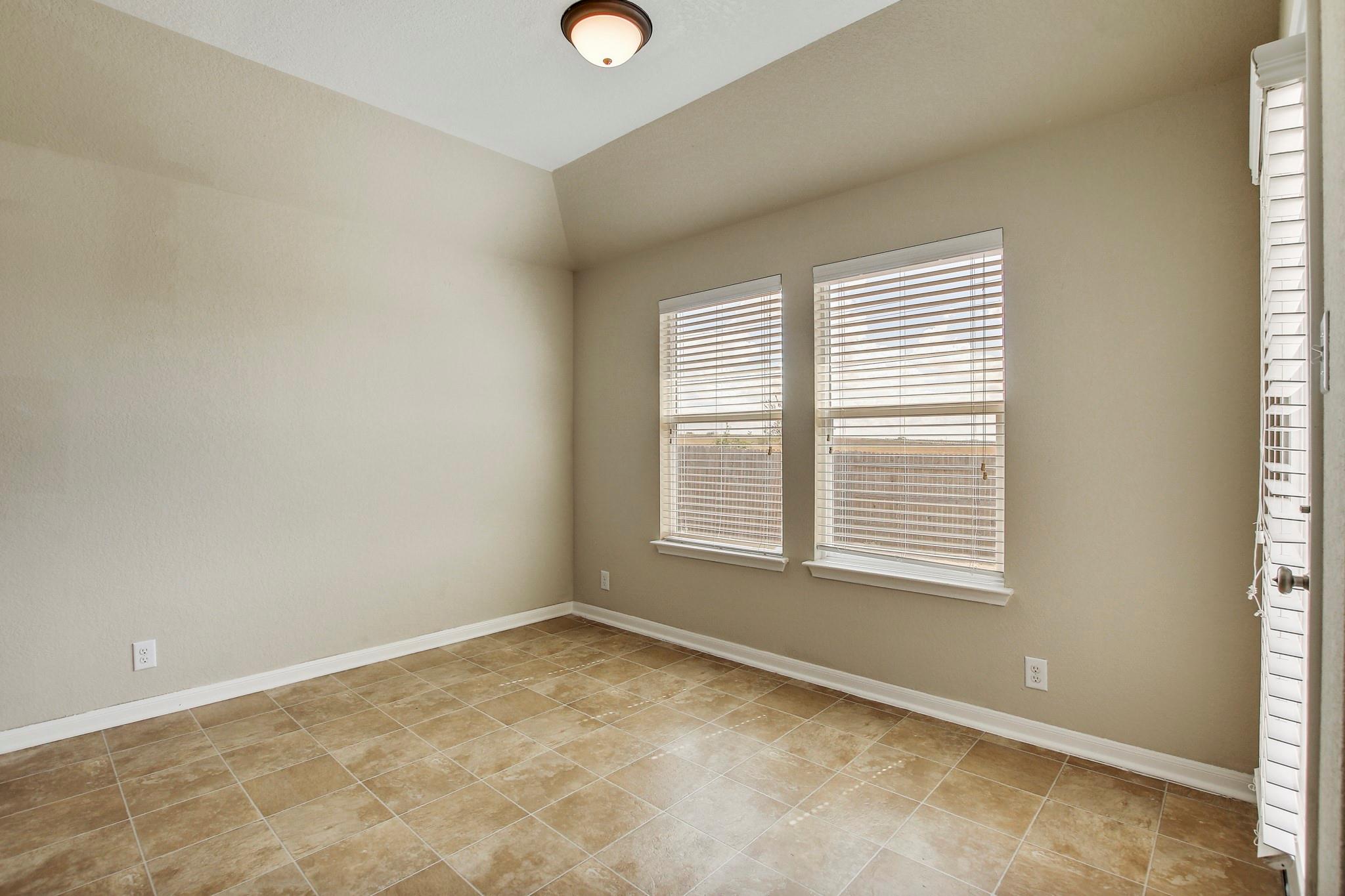 507 Teron Dr, San Marcos, TX 78666