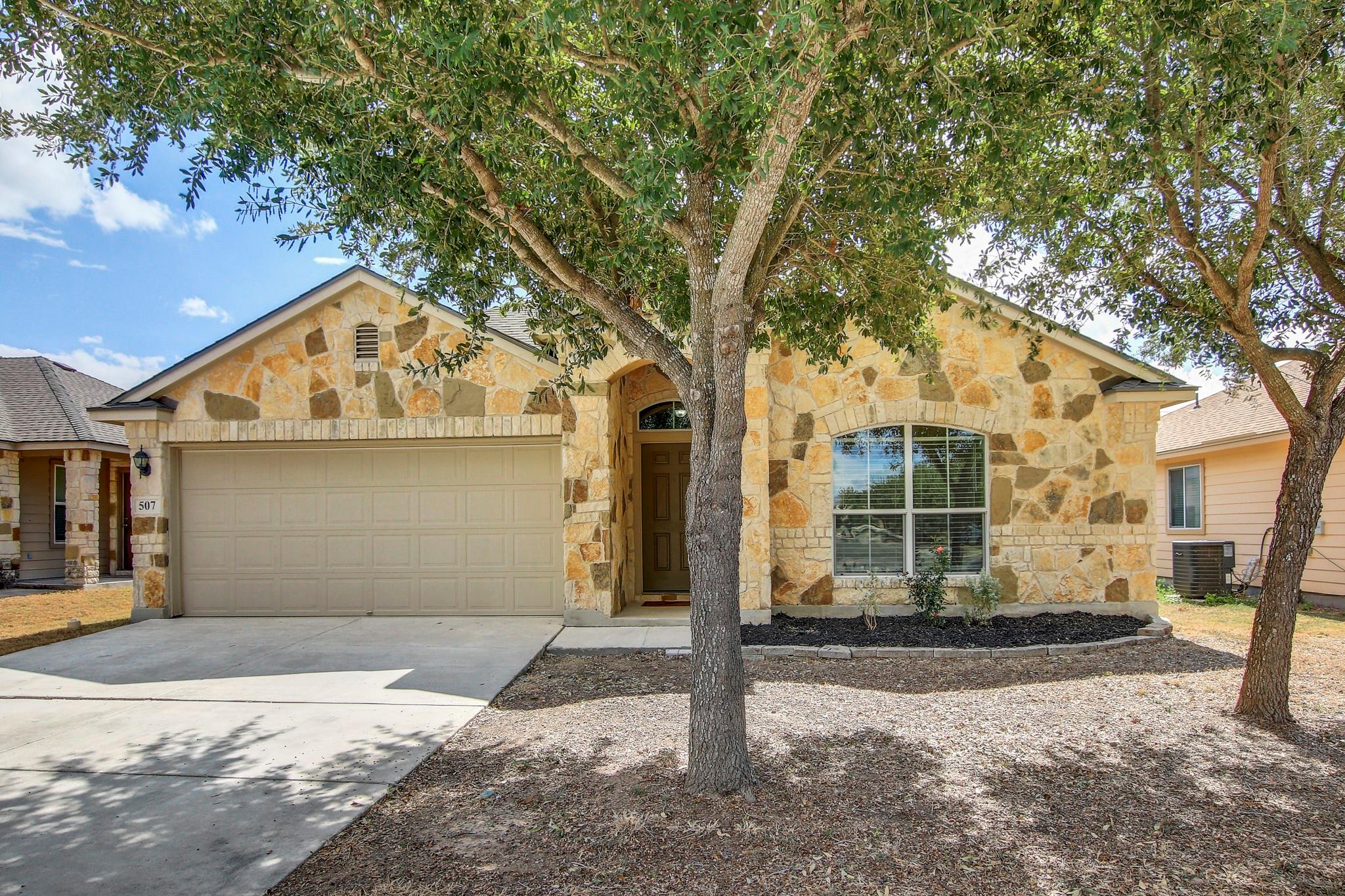 507 Teron Dr, San Marcos, TX 78666