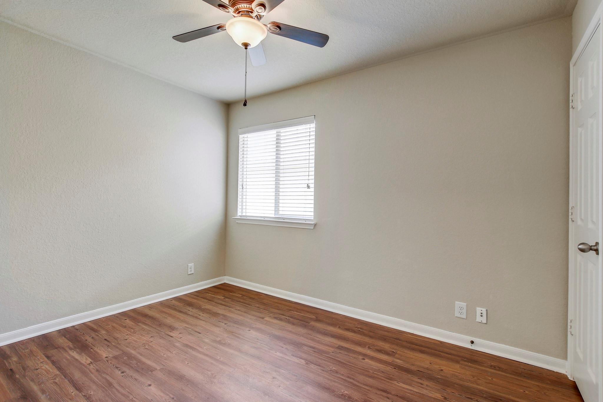 507 Teron Dr, San Marcos, TX 78666