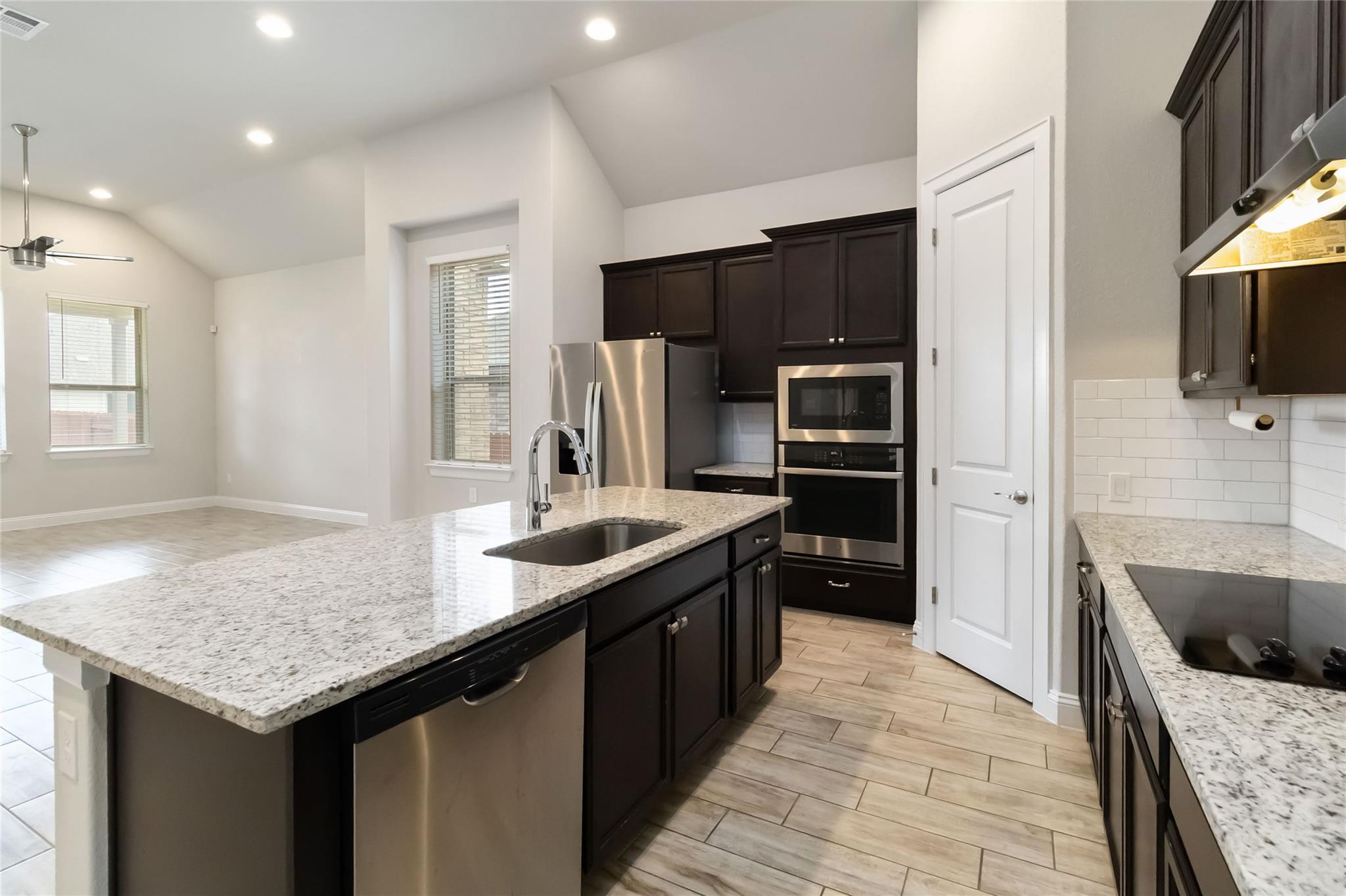 112 Barrel Bend, Georgetown, TX 78628