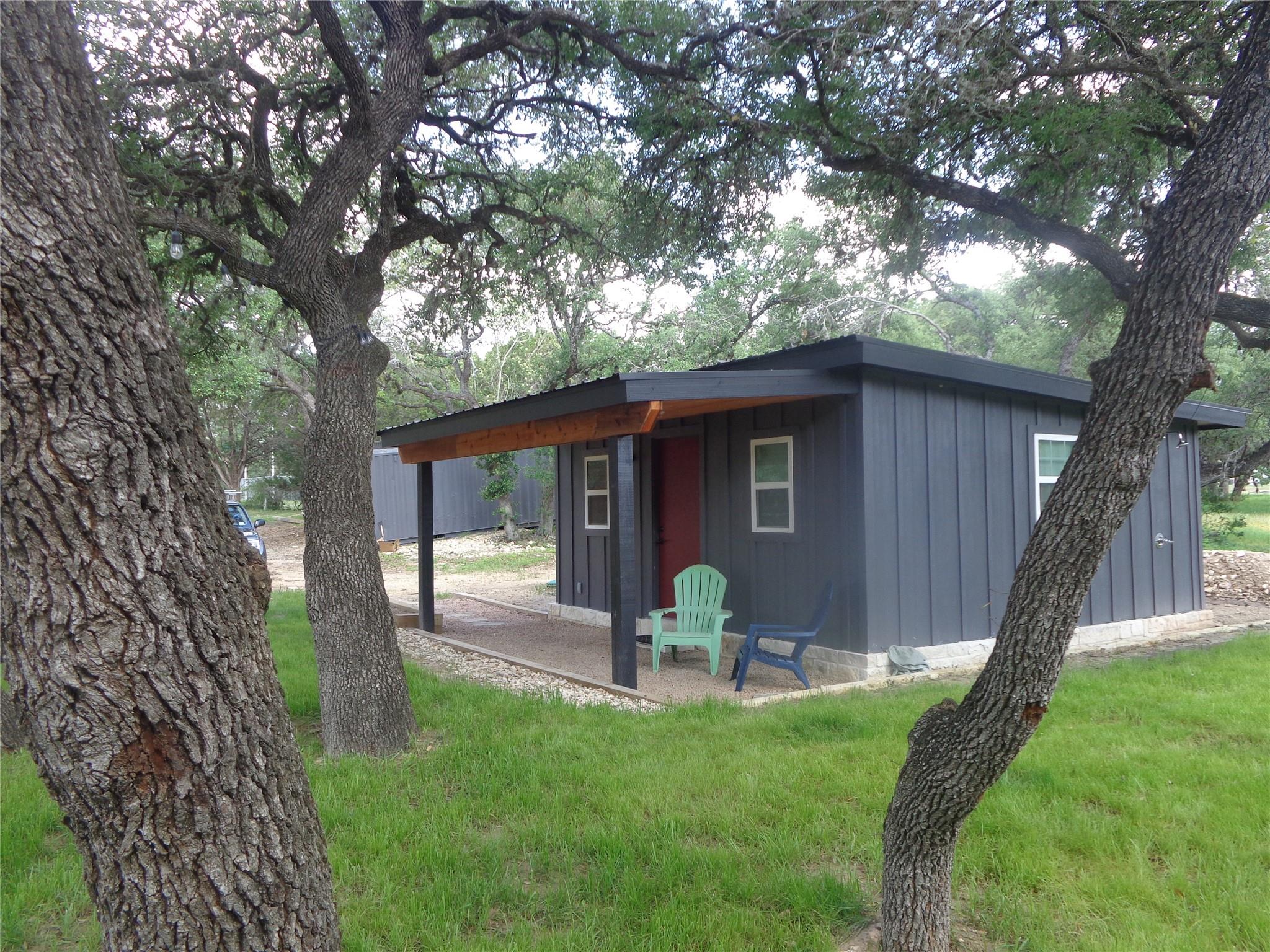 1009 Edgewater Fls, Canyon Lake, TX 78133
