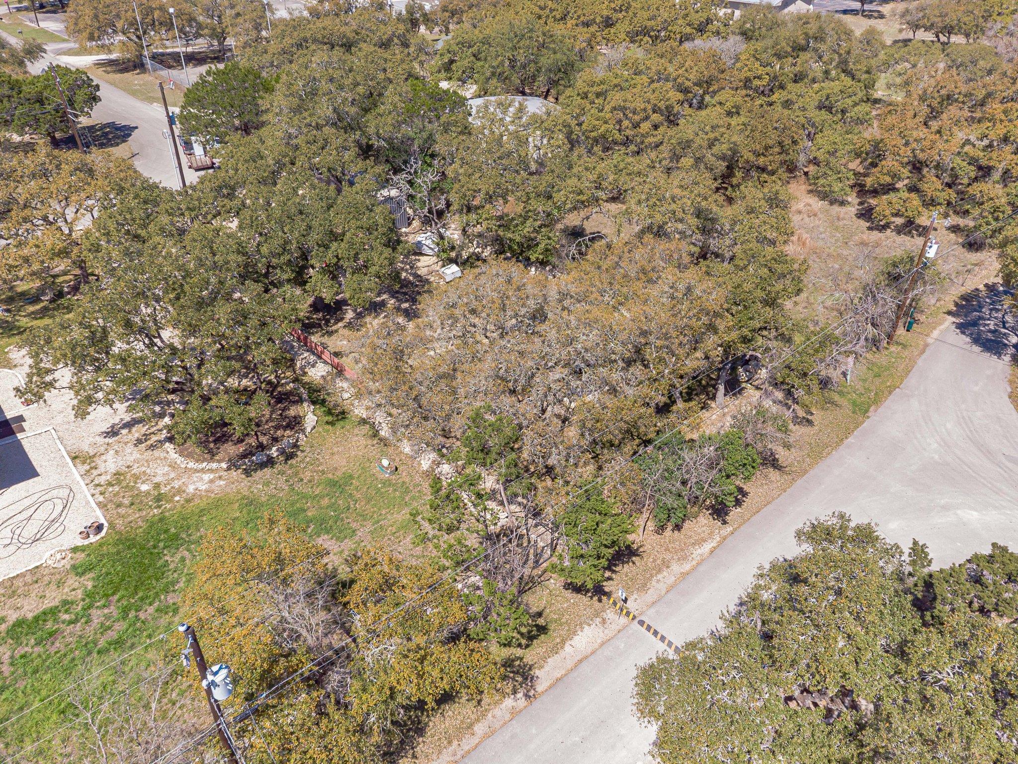 1009 Edgewater Fls, Canyon Lake, TX 78133