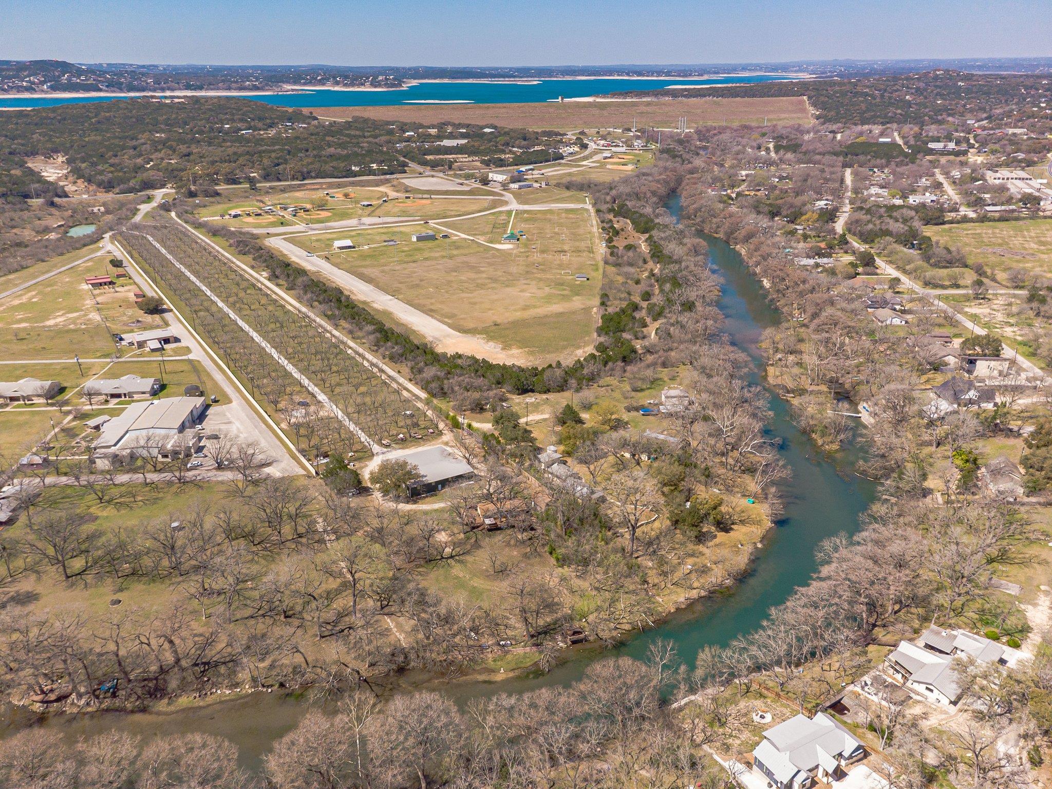 1009 Edgewater Fls, Canyon Lake, TX 78133