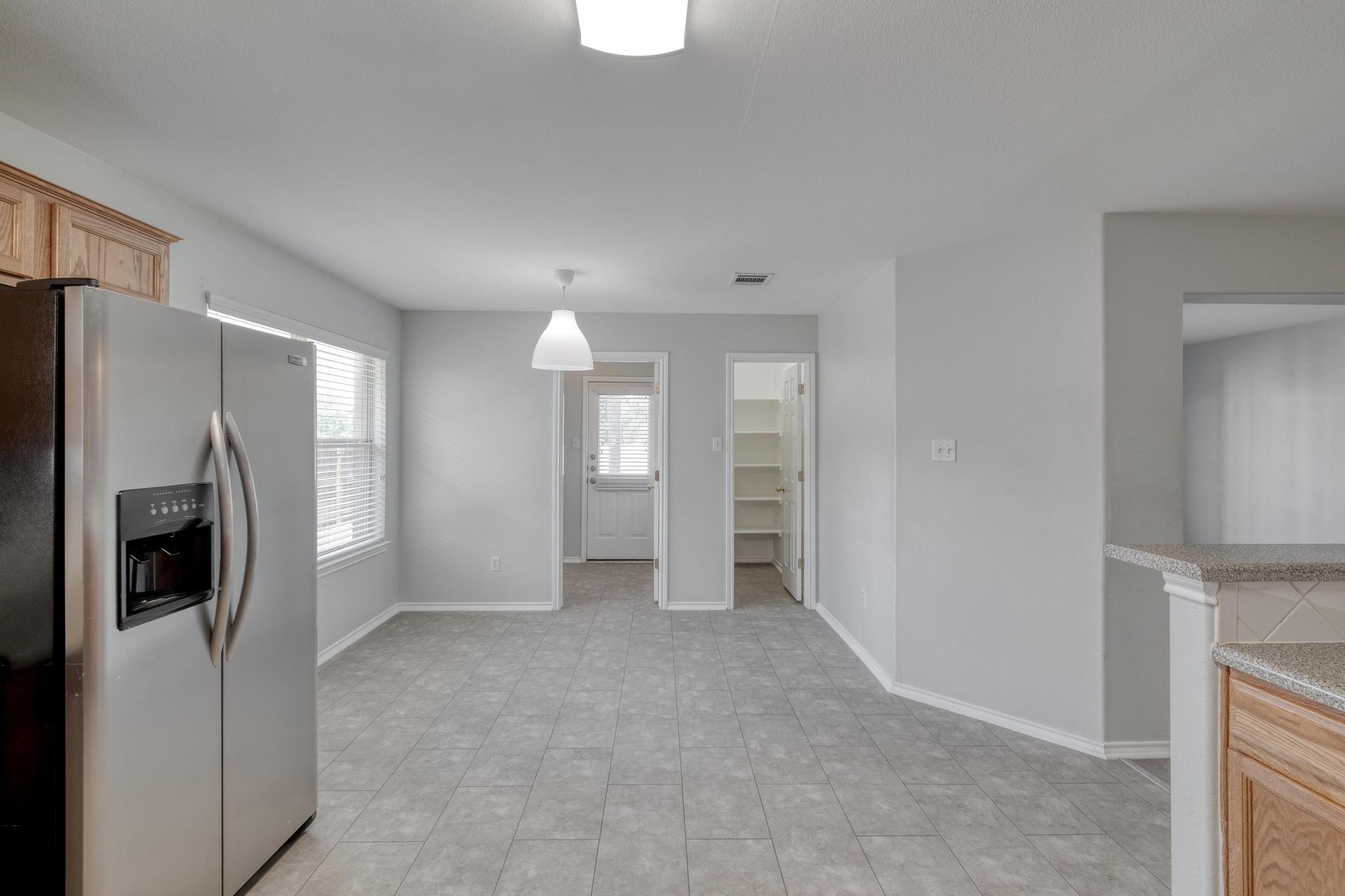 1204 Delia Chapa, Hutto, TX 78634