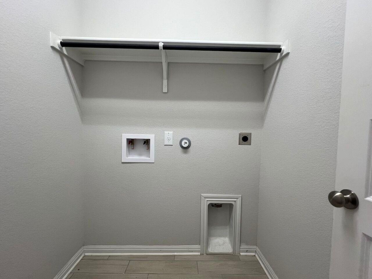 124 Old Stagecoach Rd, Jarrell, TX 76537