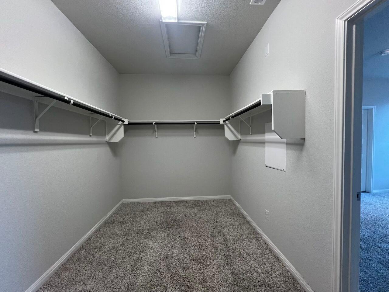 124 Old Stagecoach Rd, Jarrell, TX 76537