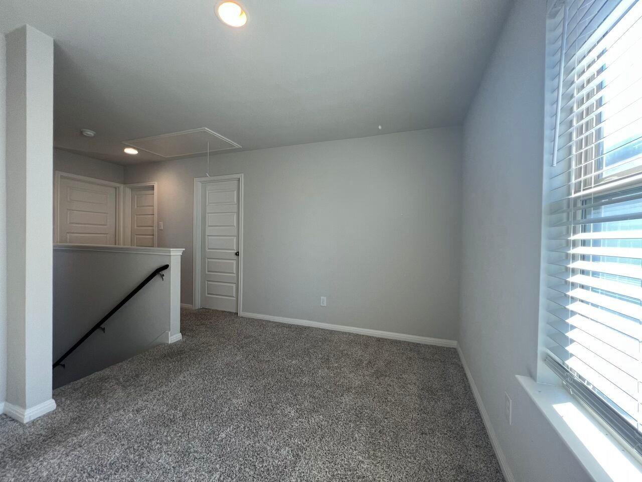 124 Old Stagecoach Rd, Jarrell, TX 76537