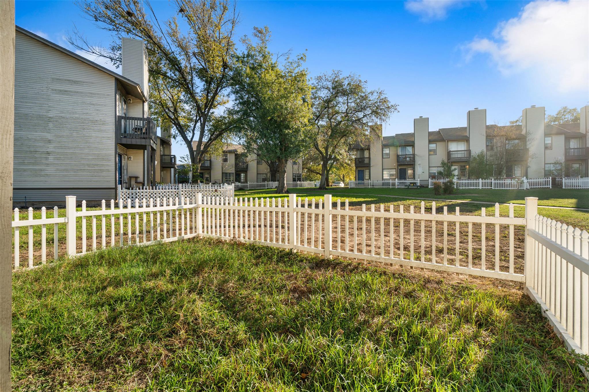 1848 River Crossing Cir # A, Austin, TX 78741