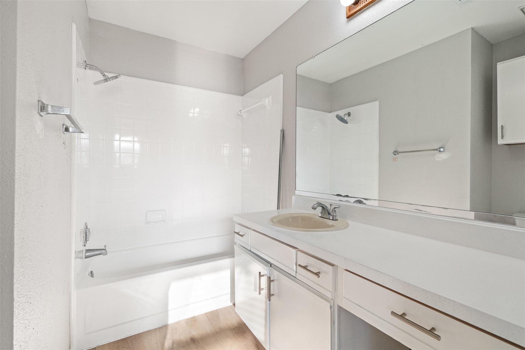 1848 River Crossing Cir # A, Austin, TX 78741