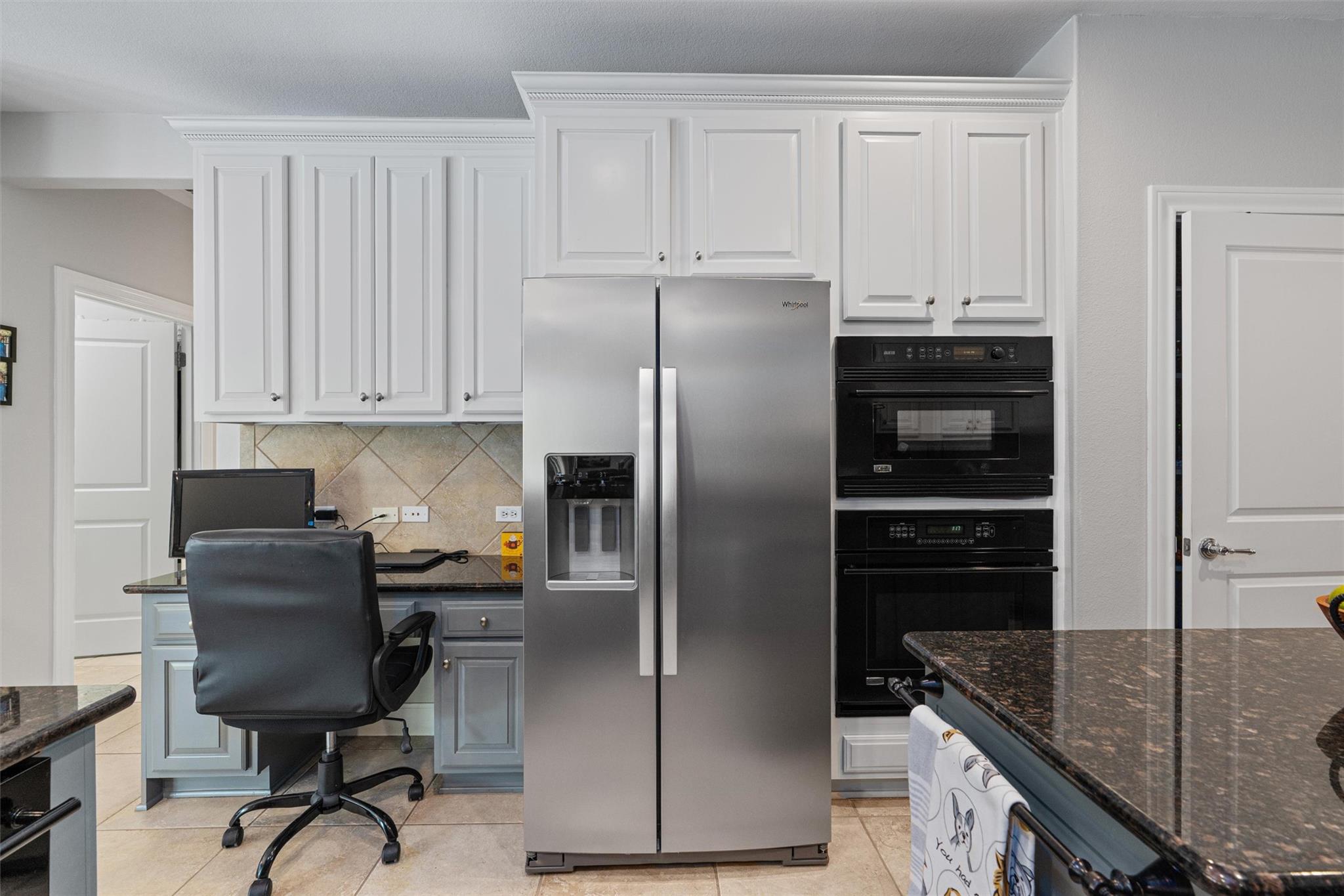 301 Goose Island Dr, Georgetown, TX 78633