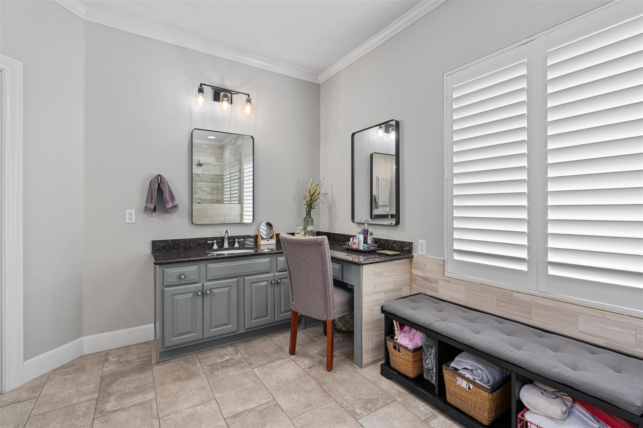 301 Goose Island Dr, Georgetown, TX 78633