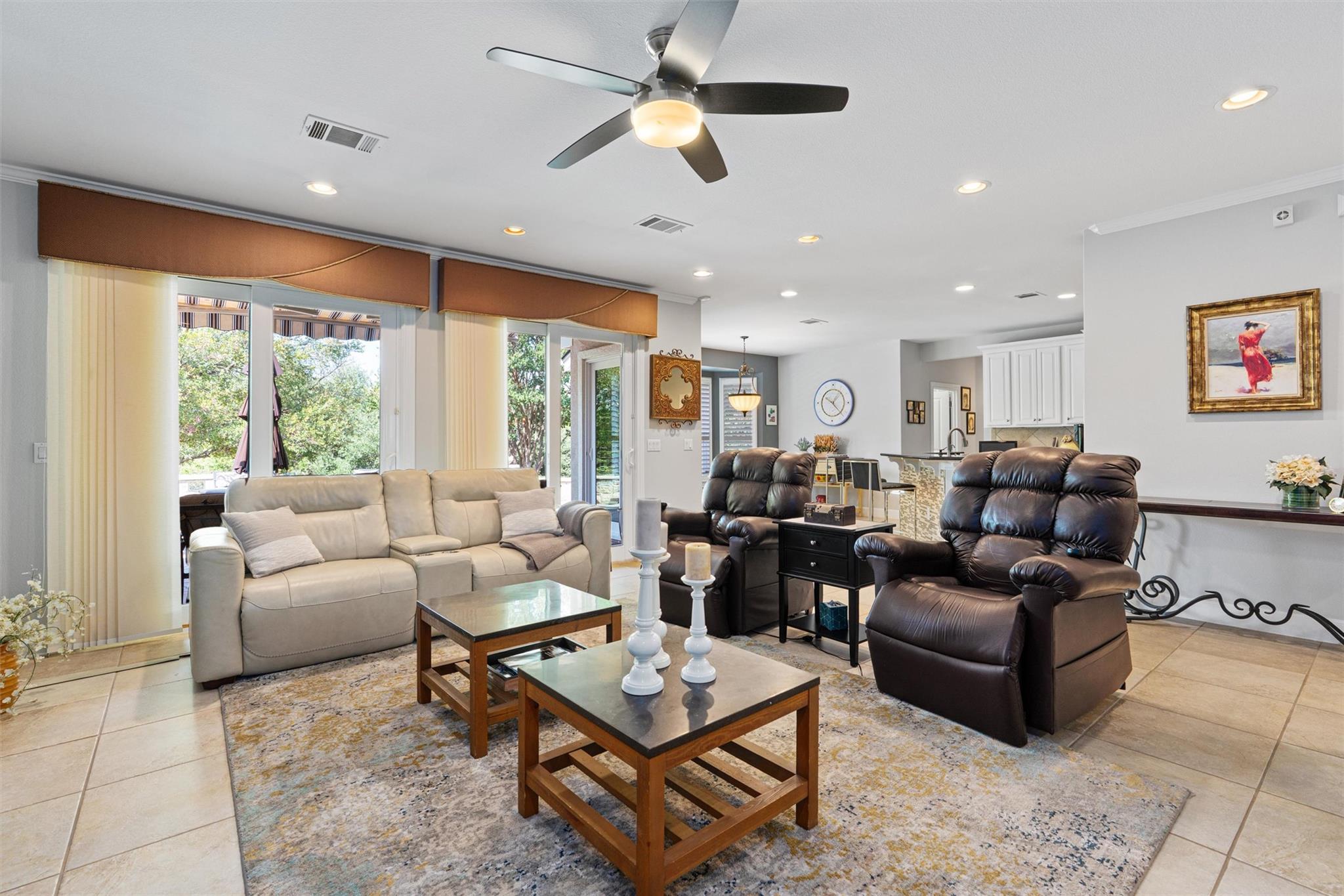 301 Goose Island Dr, Georgetown, TX 78633