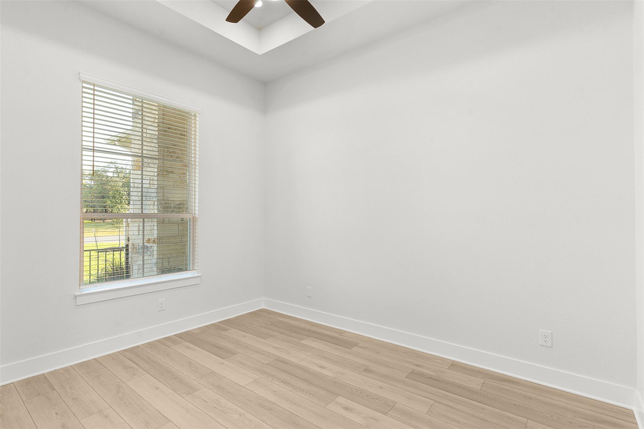 212 Three Rivers Rd, Florence, TX 76527