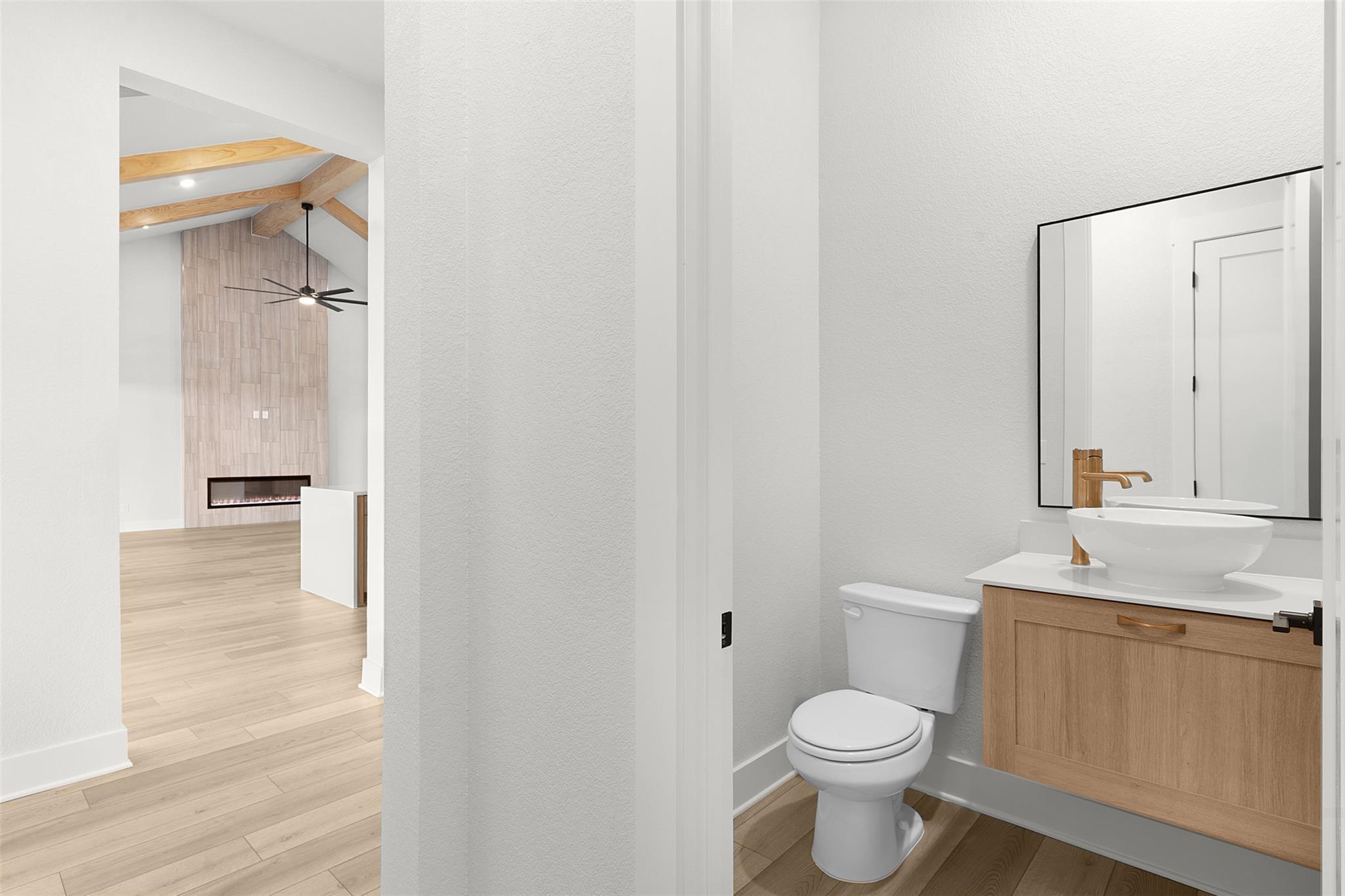 212 Three Rivers Rd, Florence, TX 76527