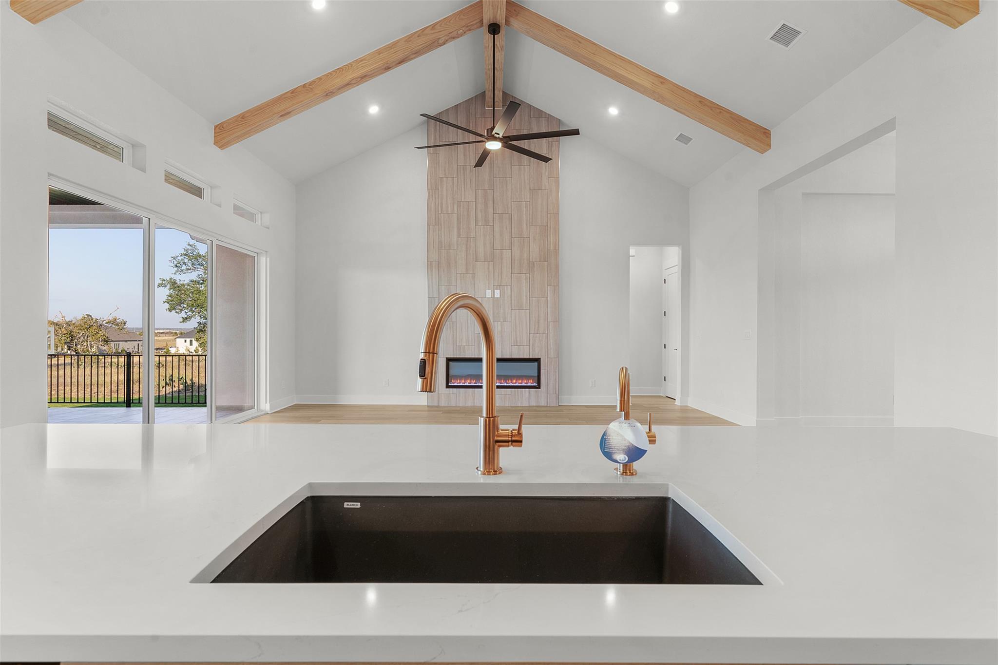 212 Three Rivers Rd, Florence, TX 76527