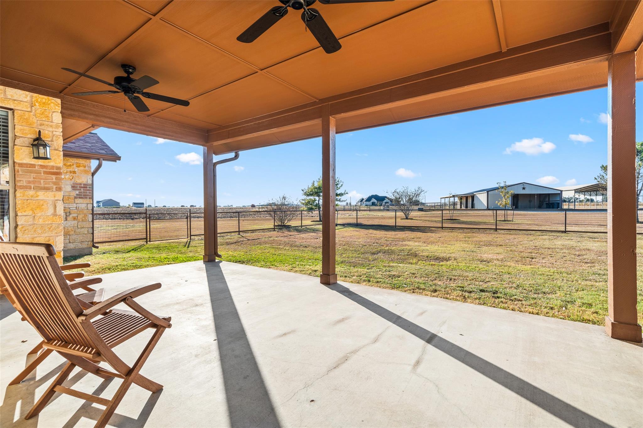 201 Battleground Cir, Taylor, TX 76574