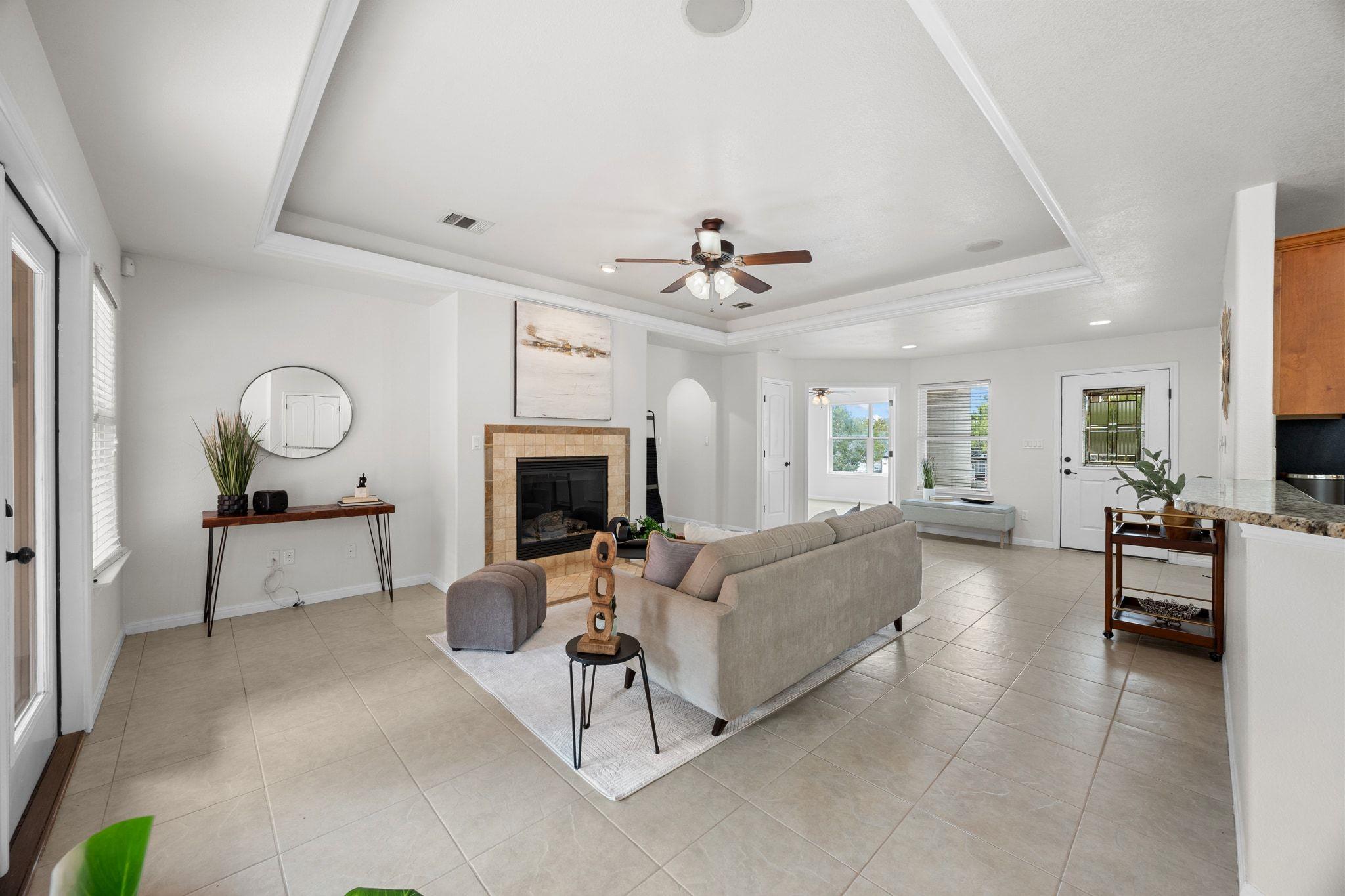 4203 Hillside Dr, Lago Vista, TX 78645