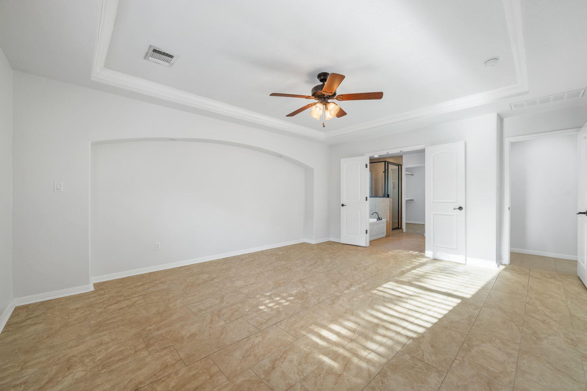 4203 Hillside Dr, Lago Vista, TX 78645