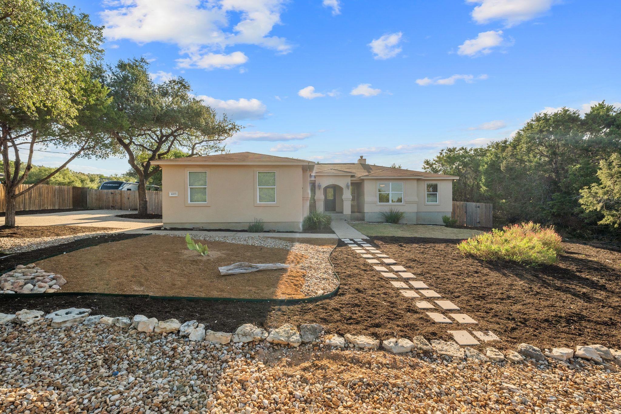 4203 Hillside Dr, Lago Vista, TX 78645