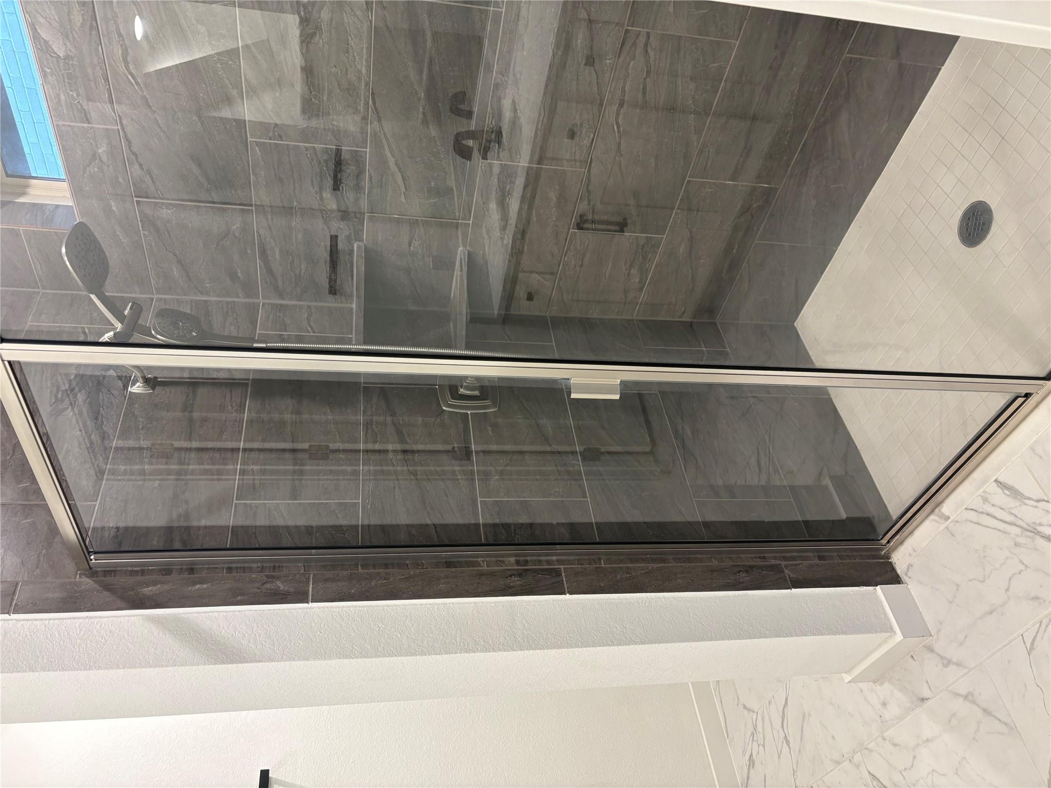 200 Dycus Bnd, Liberty Hill, TX 78642