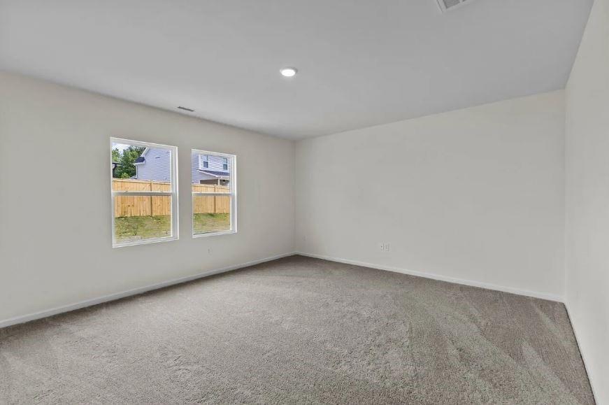 411 Stonebrook Dr, Hutto, TX 78634