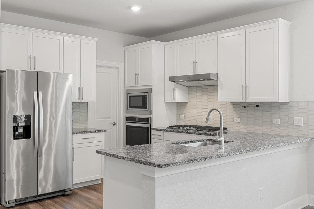 388 Sawtooth Mountain Way, Dripping Springs, TX 78620