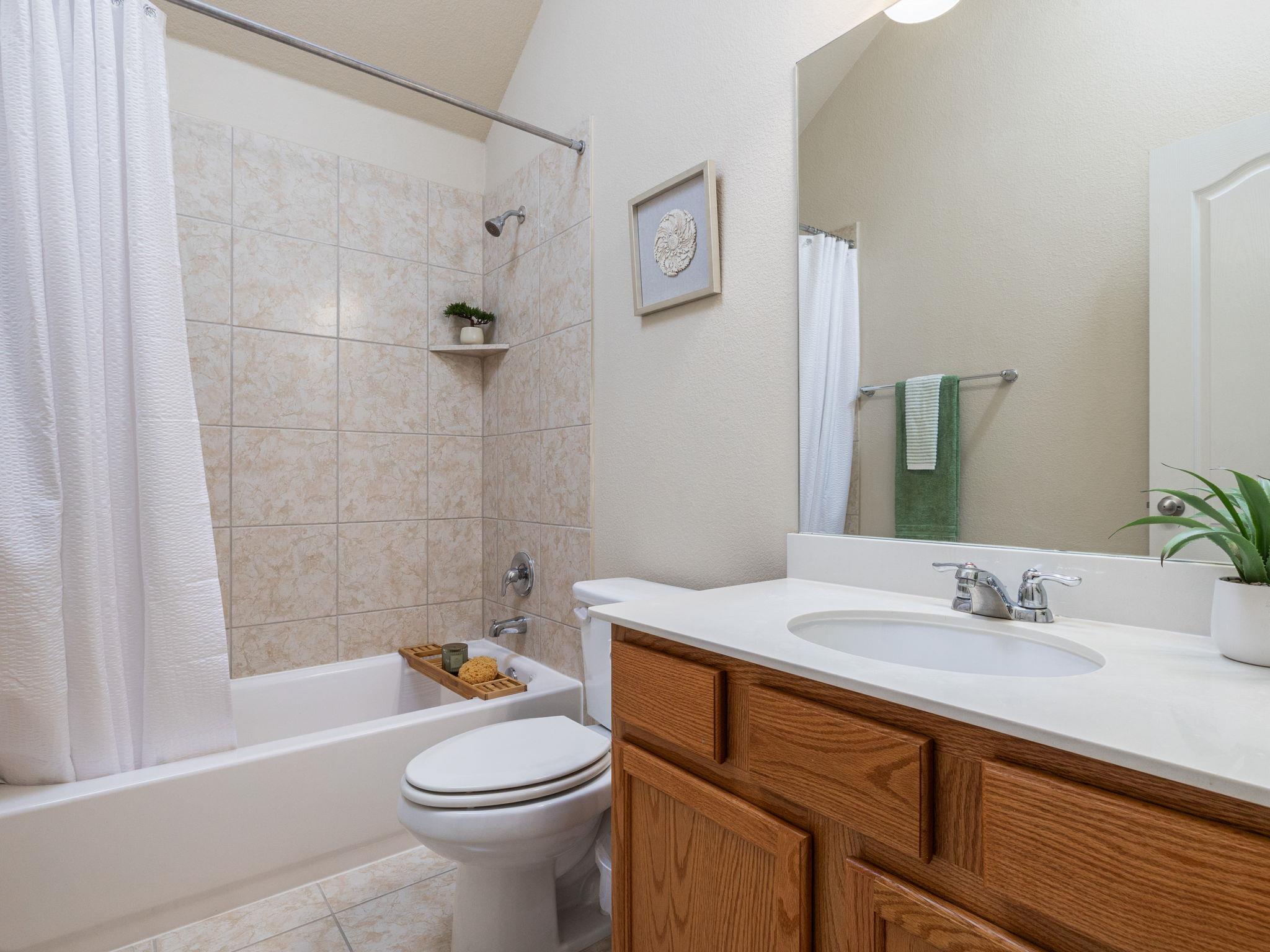 535 Tranquility Mtn, Buda, TX 78610