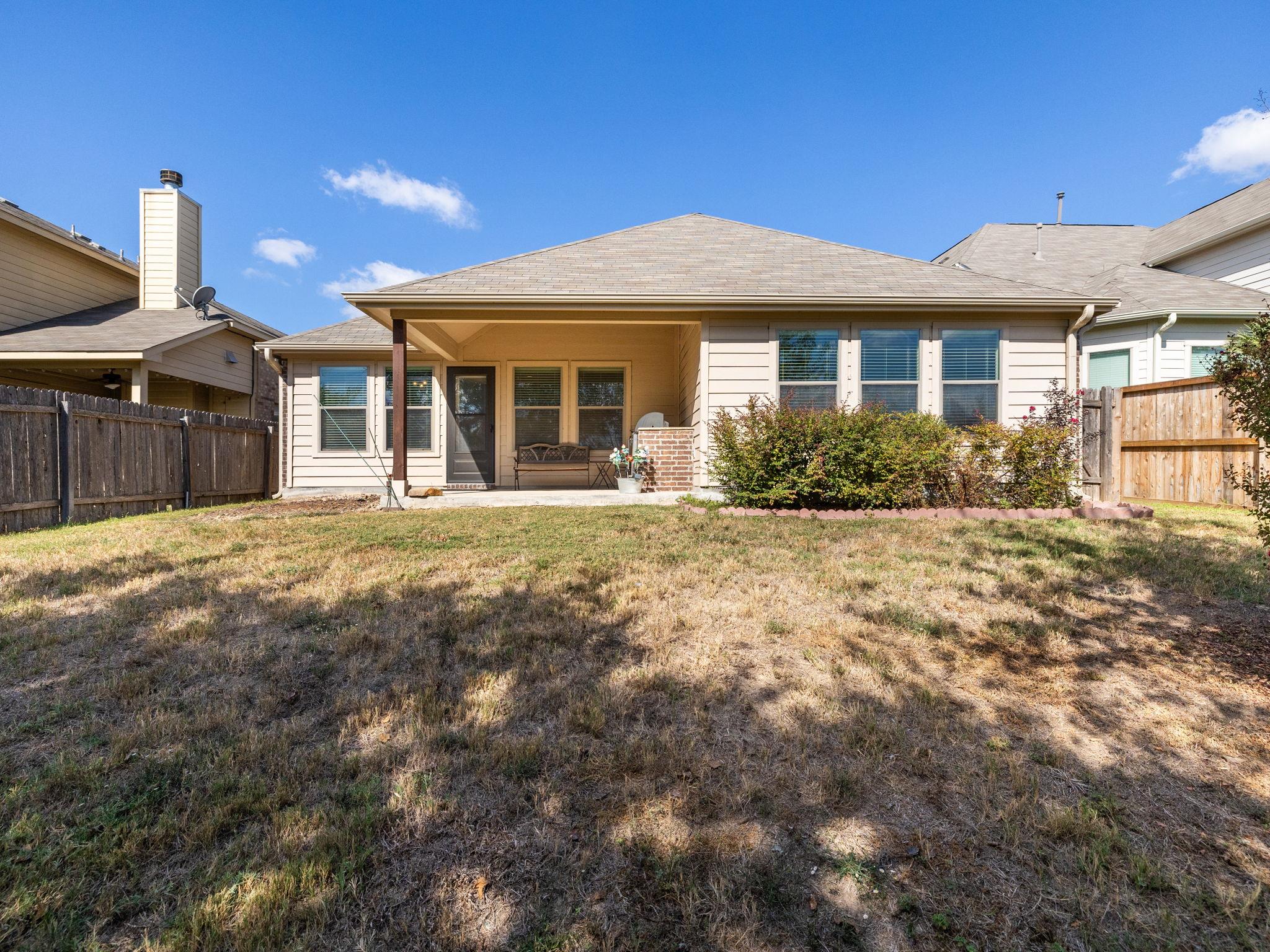 535 Tranquility Mtn, Buda, TX 78610