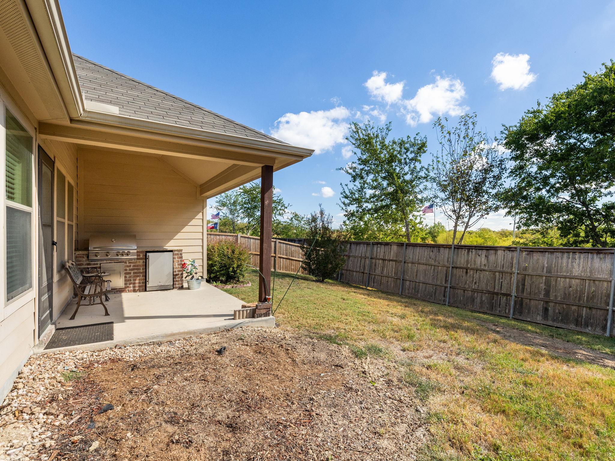 535 Tranquility Mtn, Buda, TX 78610