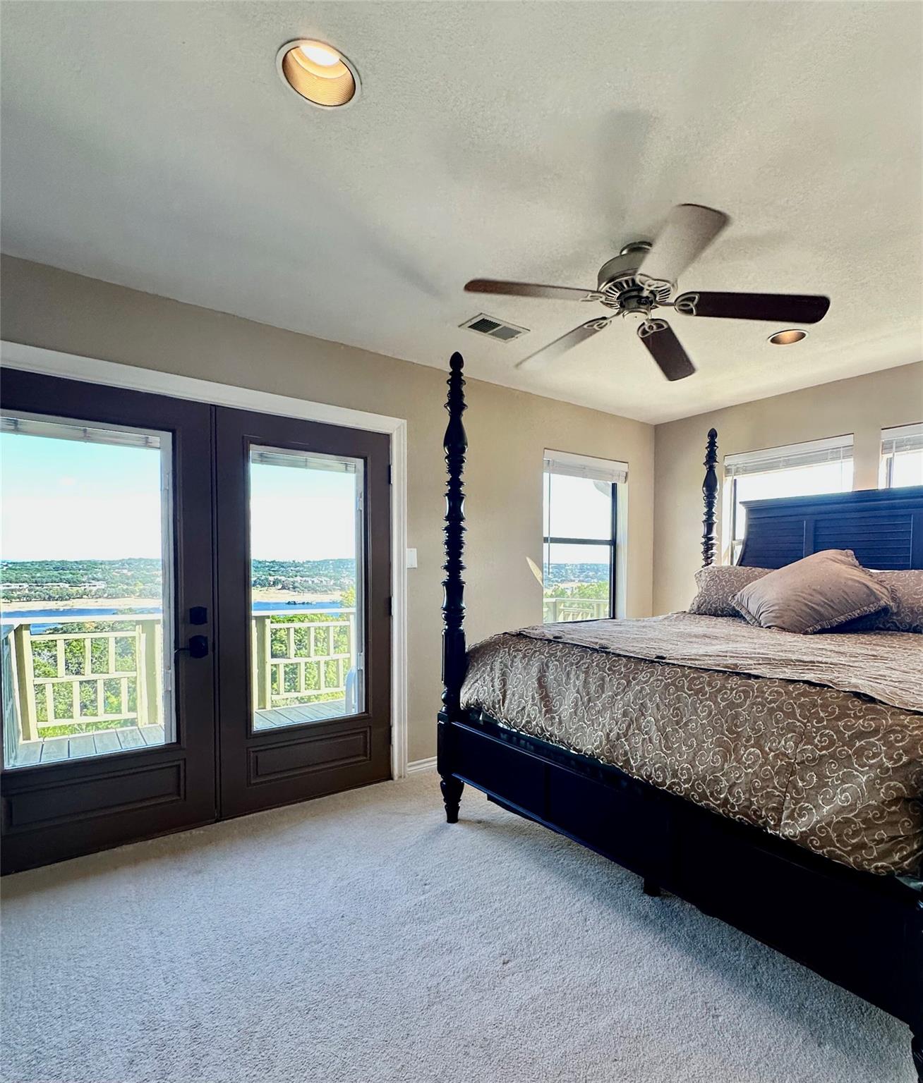 20815 Colorado Dr W, Spicewood, TX 78669