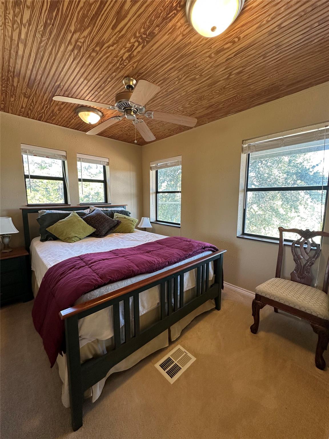 20815 Colorado Dr W, Spicewood, TX 78669