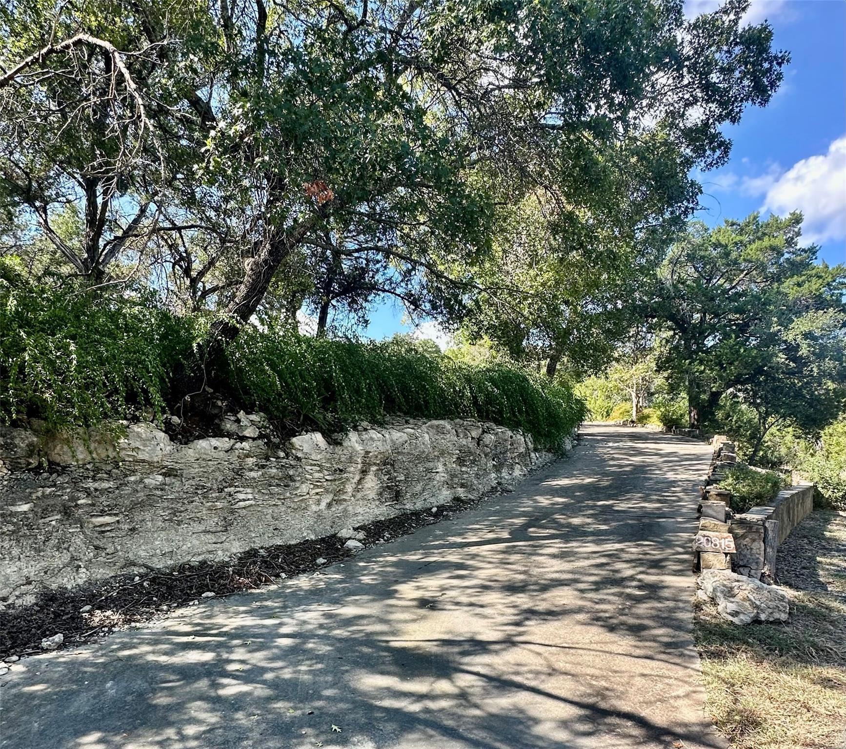 20815 Colorado Dr W, Spicewood, TX 78669