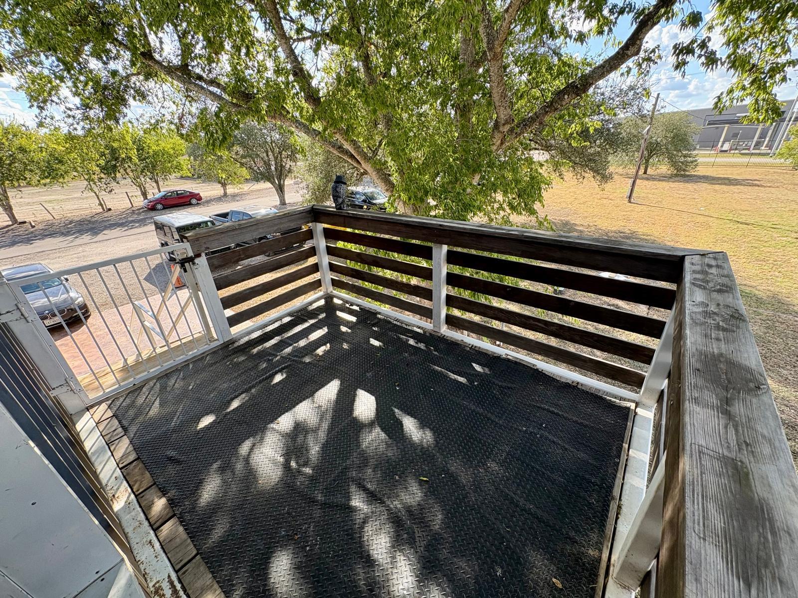 5213 Tucker Hill Ln # Suite B, Cedar Creek, TX 78612