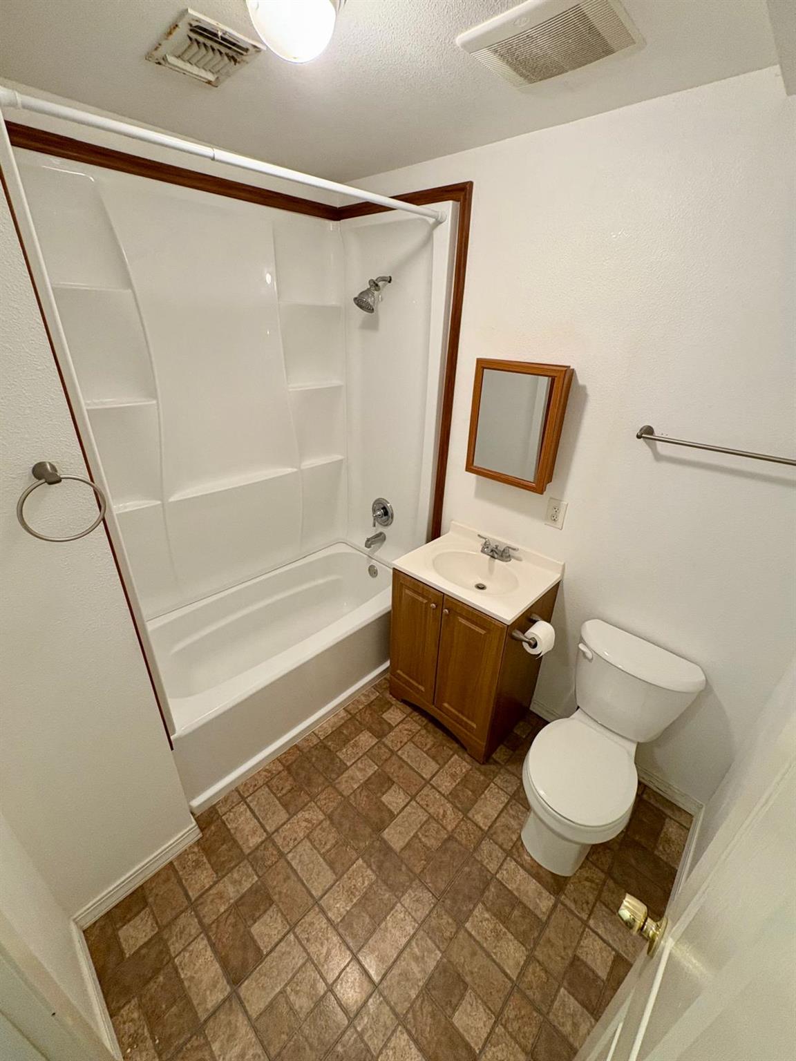 5213 Tucker Hill Ln # Suite B, Cedar Creek, TX 78612