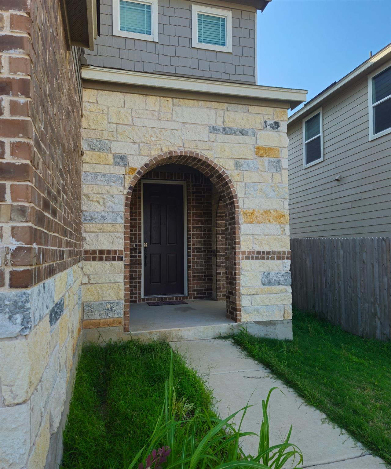 1131 Aronia Ln, Georgetown, TX 78626