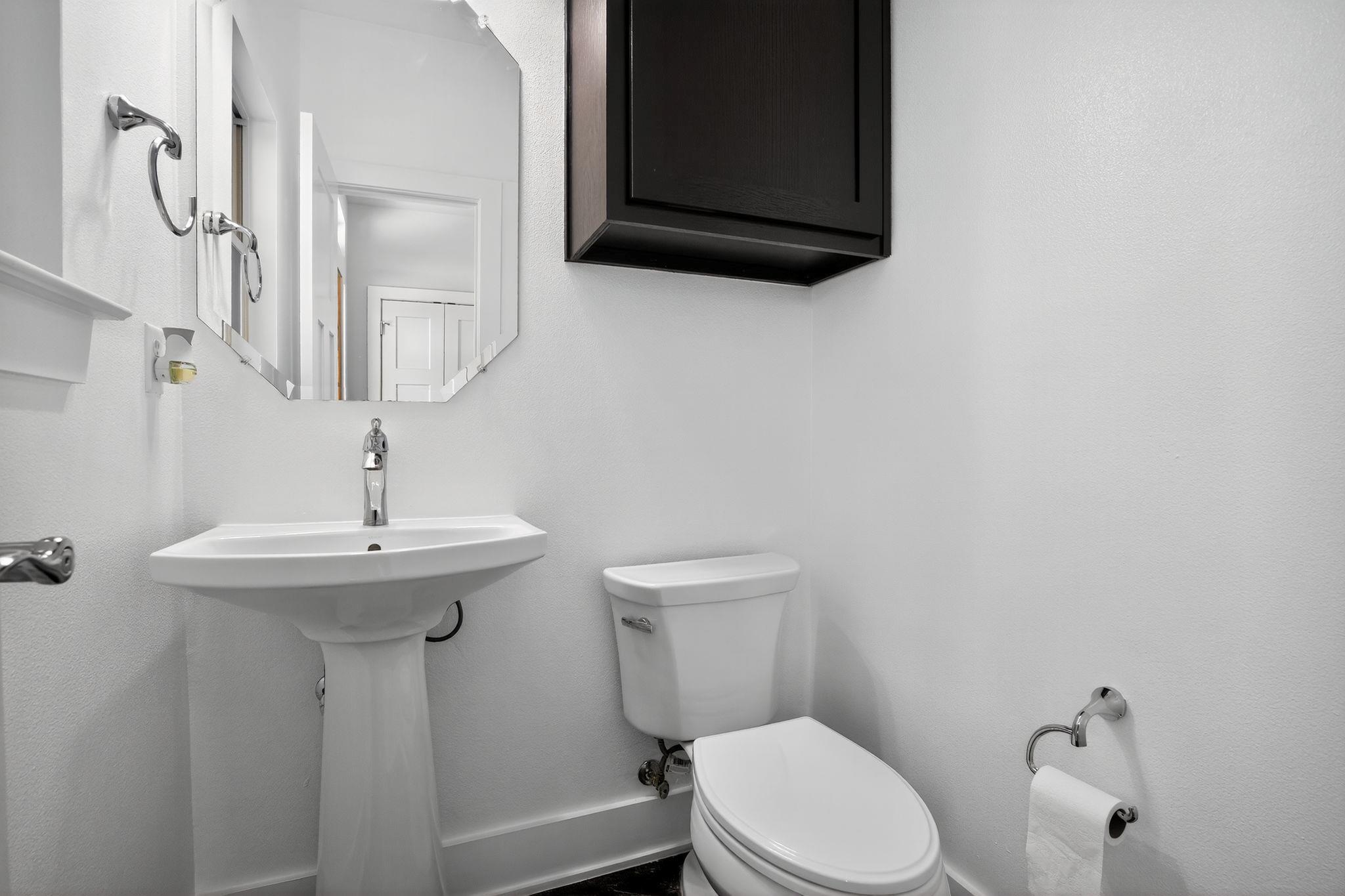 10624 Lake Park Dr, Dripping Springs, TX 78620