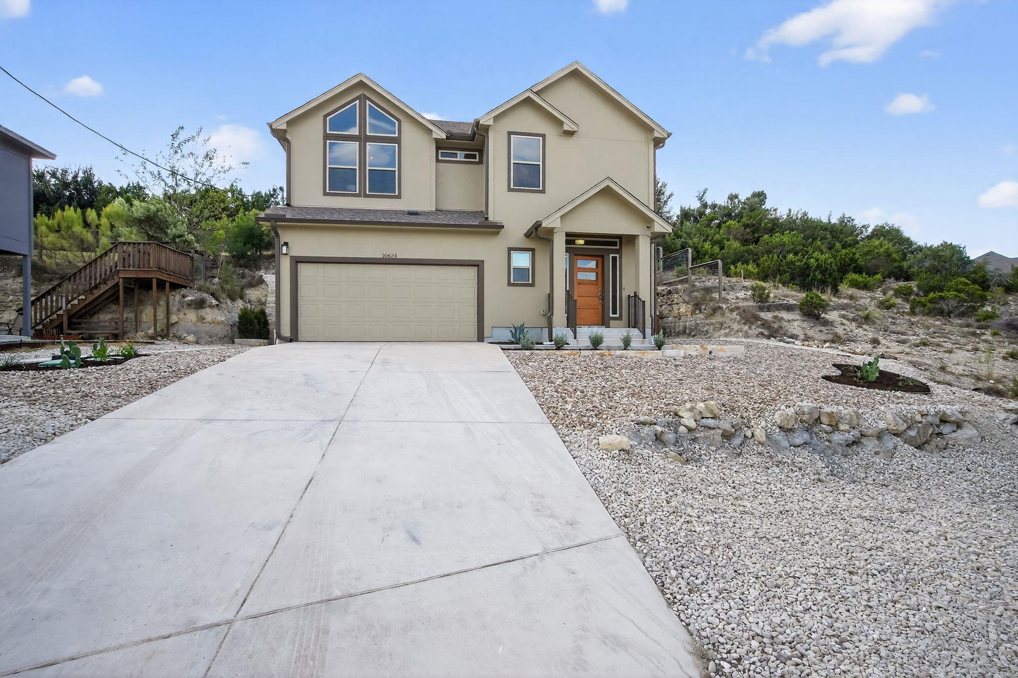 10624 Lake Park Dr, Dripping Springs, TX 78620