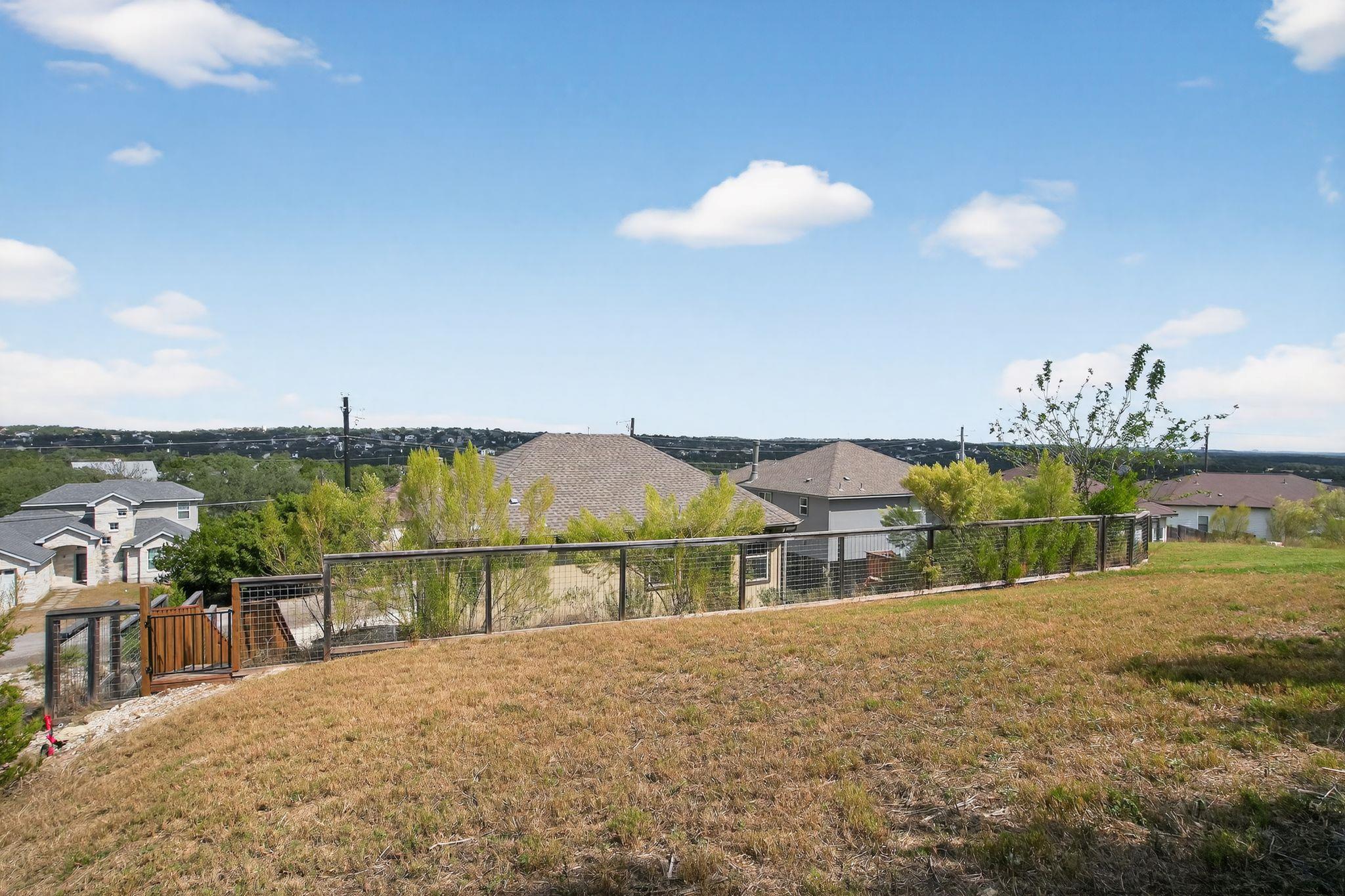 10624 Lake Park Dr, Dripping Springs, TX 78620