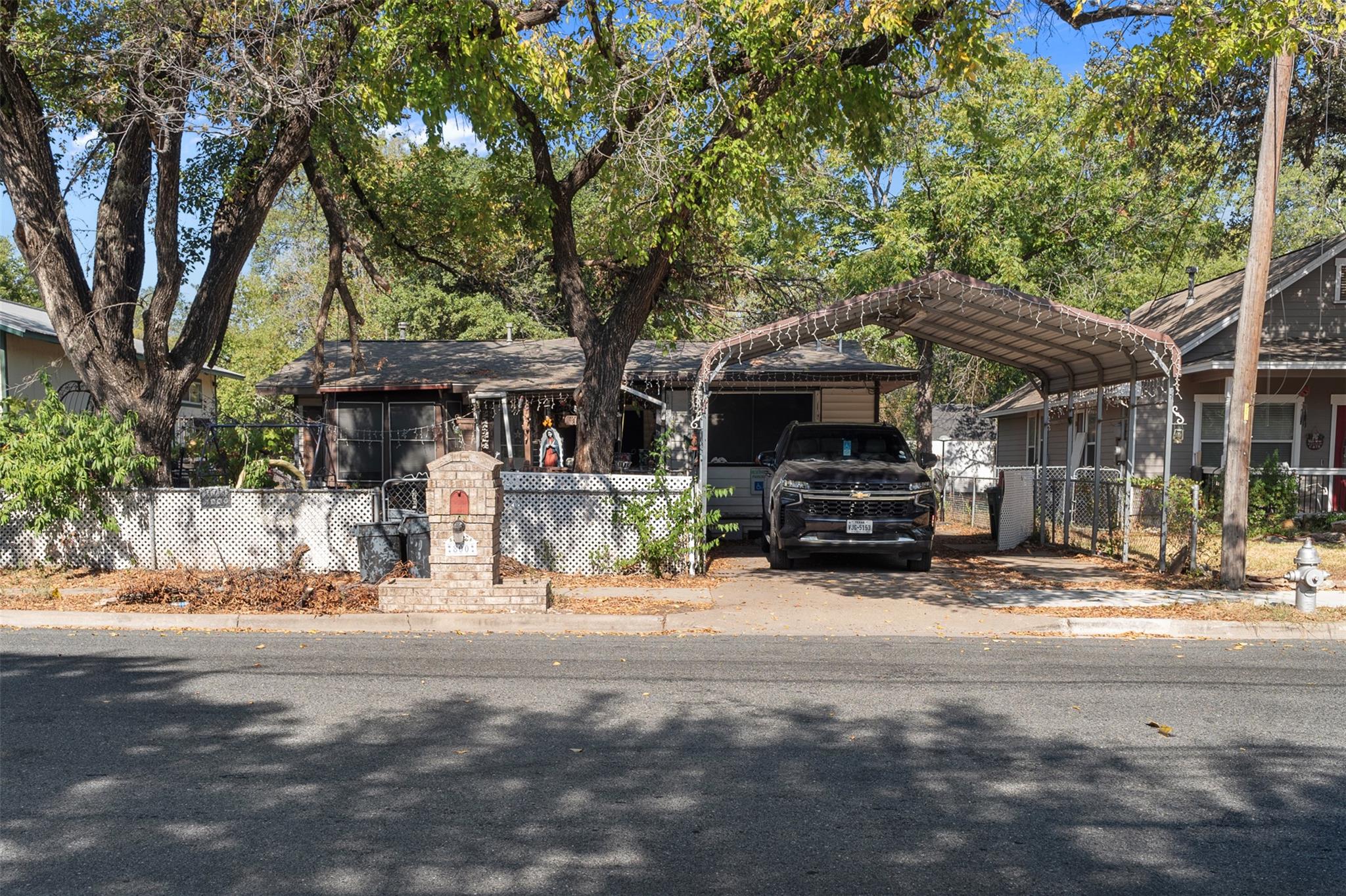 800 Vargas Rd, Austin, TX 78741