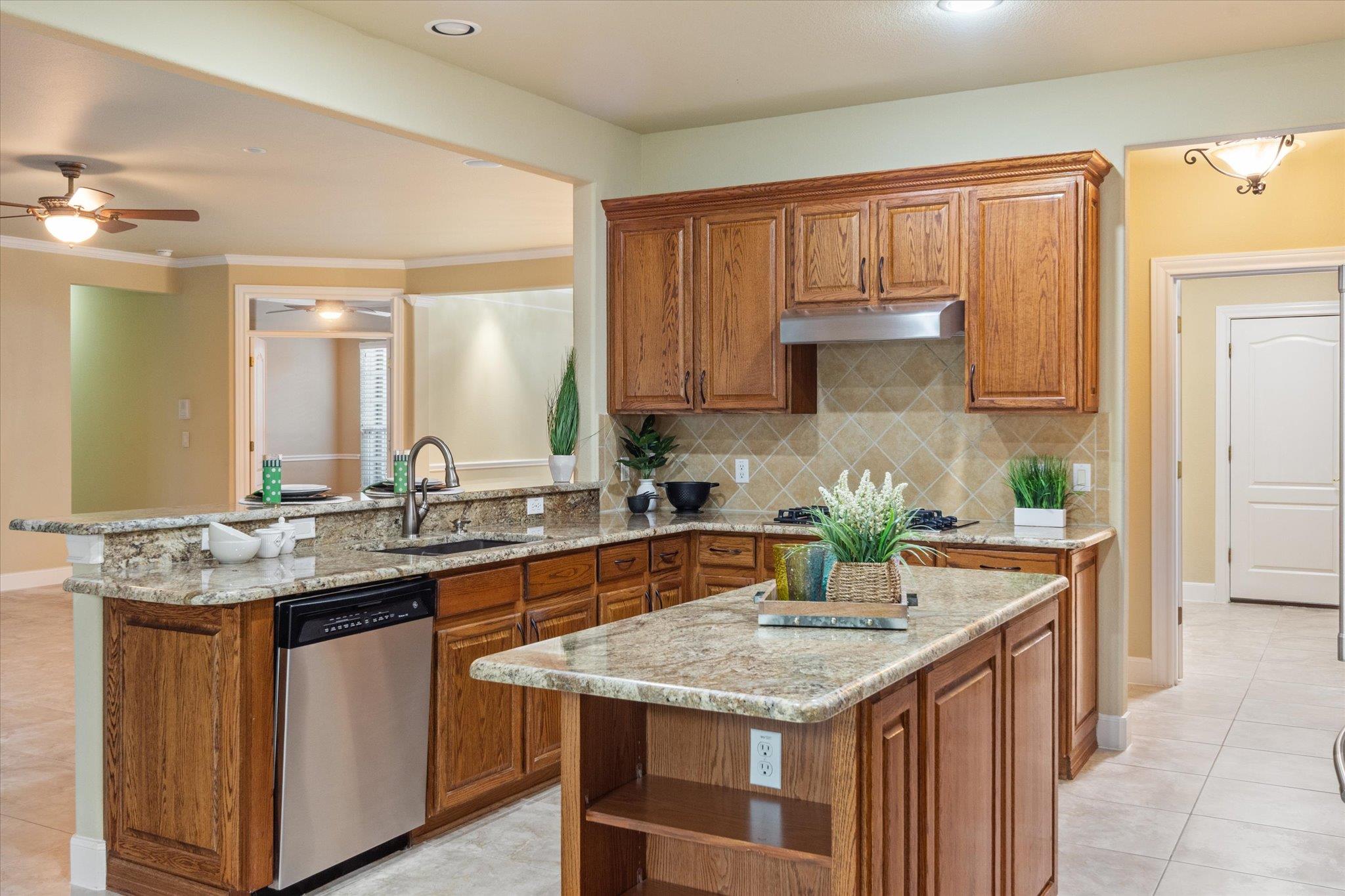 103 Nueces Trl, Georgetown, TX 78633