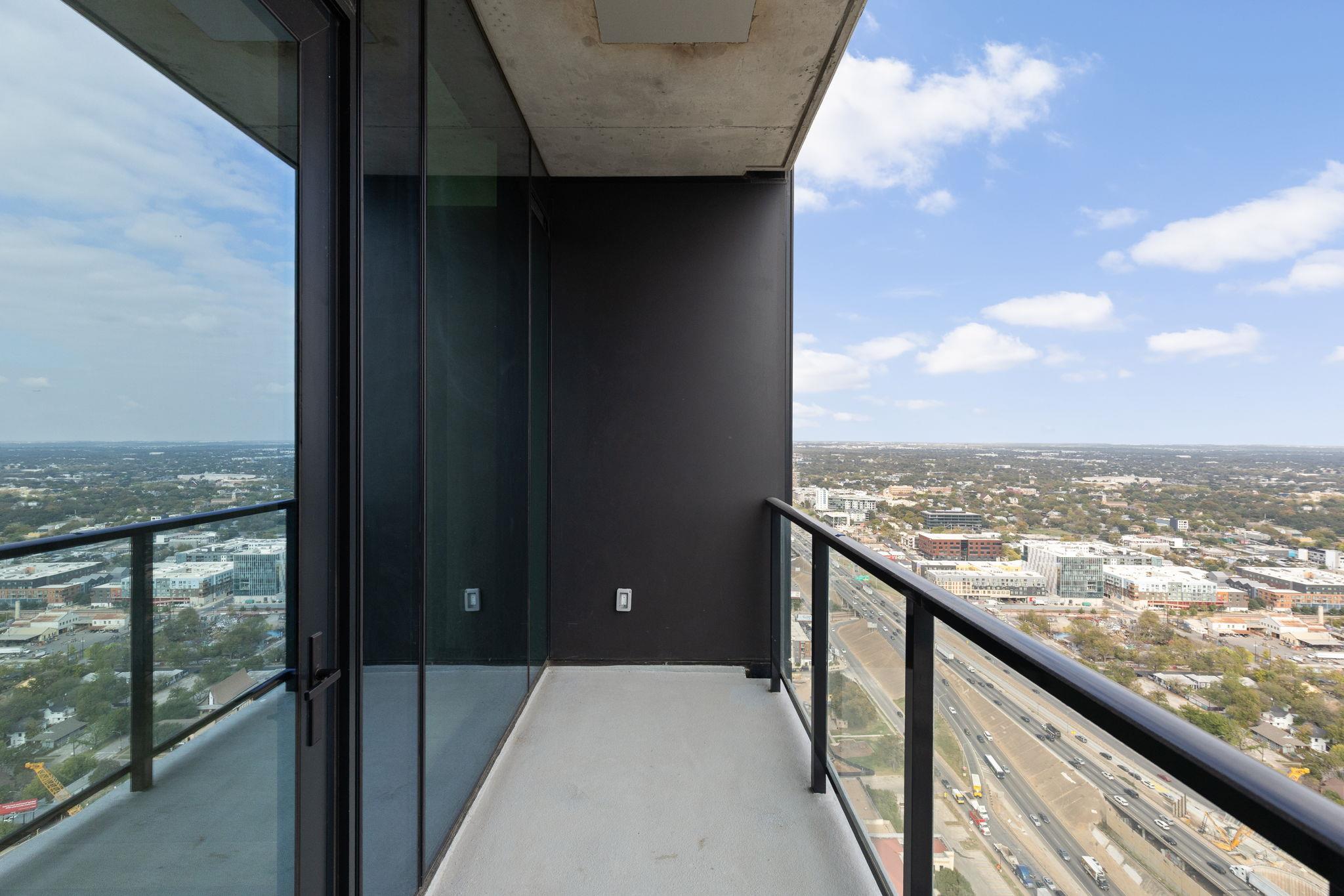 610 Davis St # 4008, Austin, TX 78701