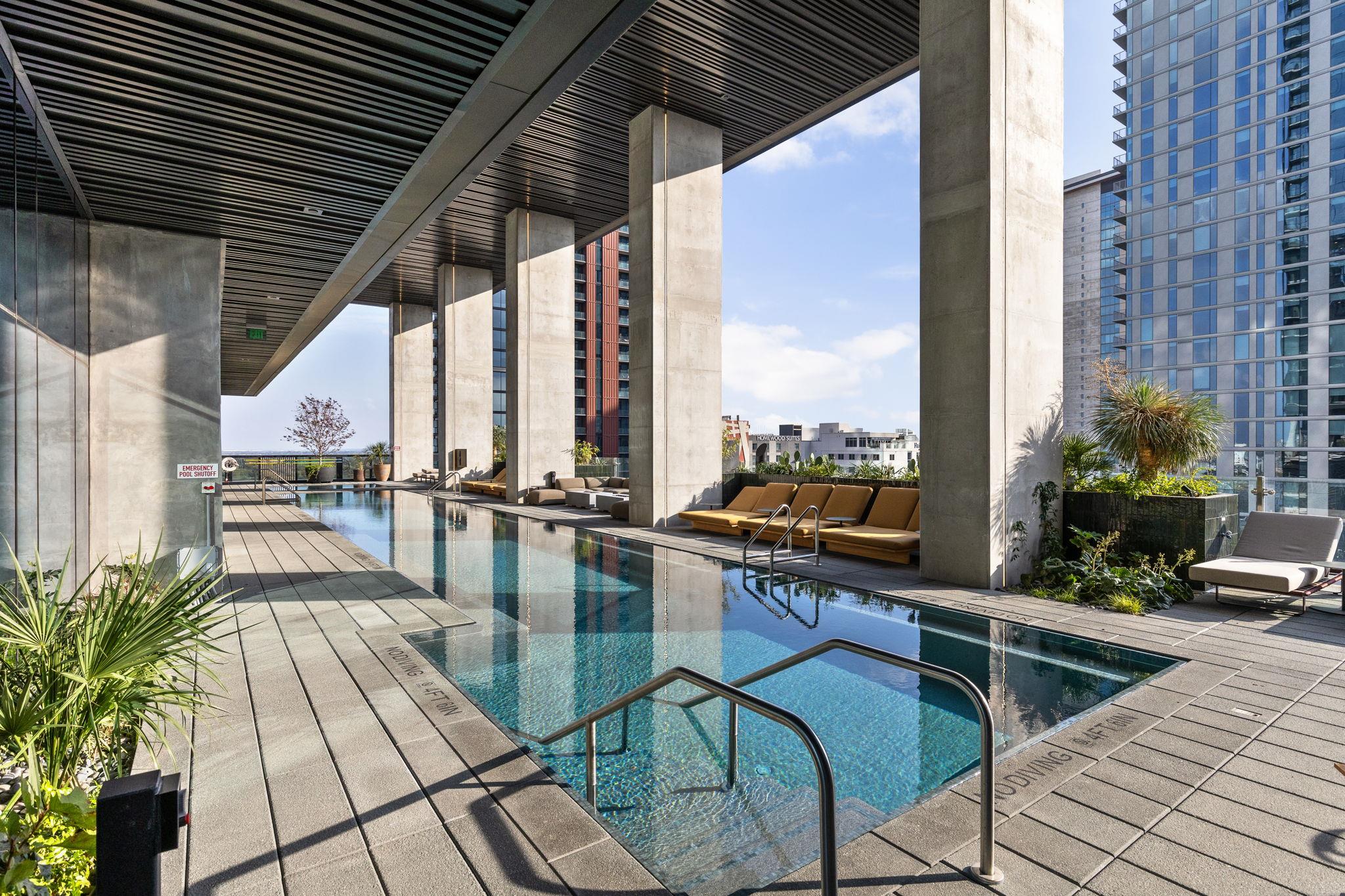 610 Davis St # 4008, Austin, TX 78701