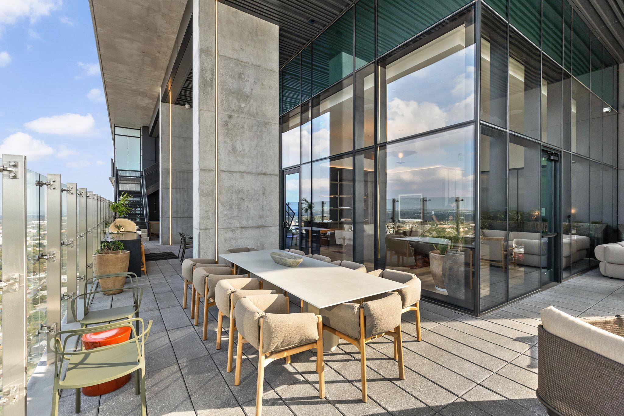 610 Davis St # 4008, Austin, TX 78701