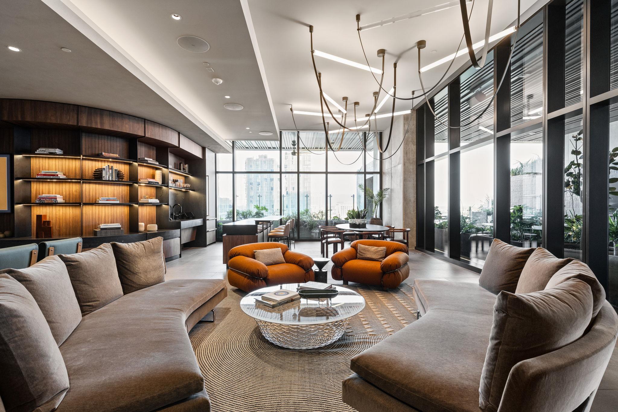 610 Davis St # 4008, Austin, TX 78701