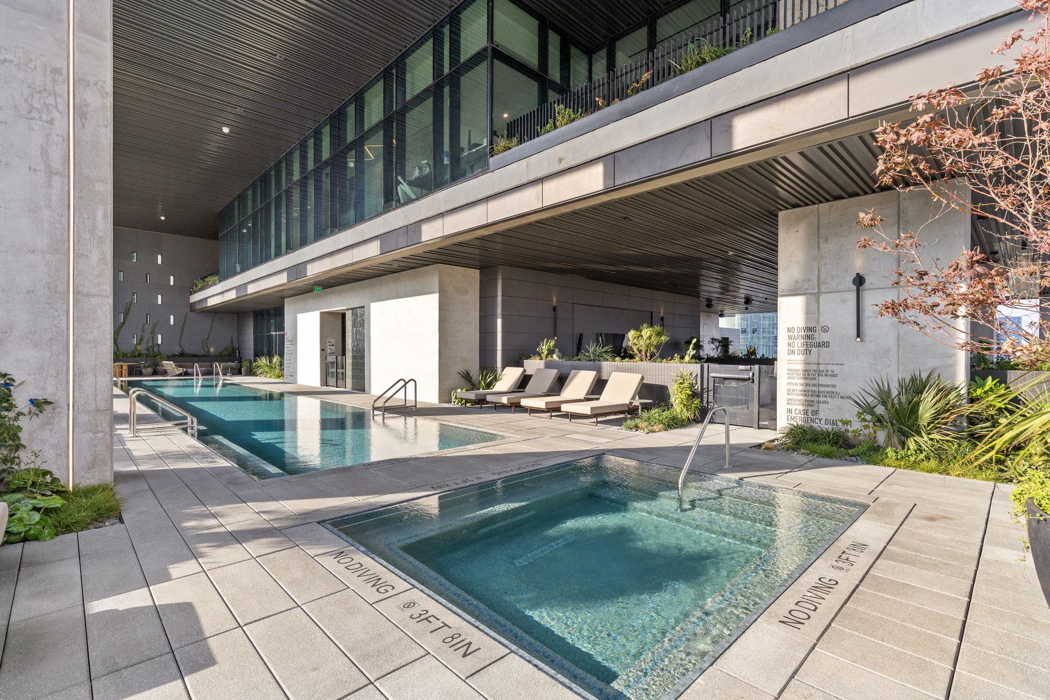 610 Davis St # 4008, Austin, TX 78701