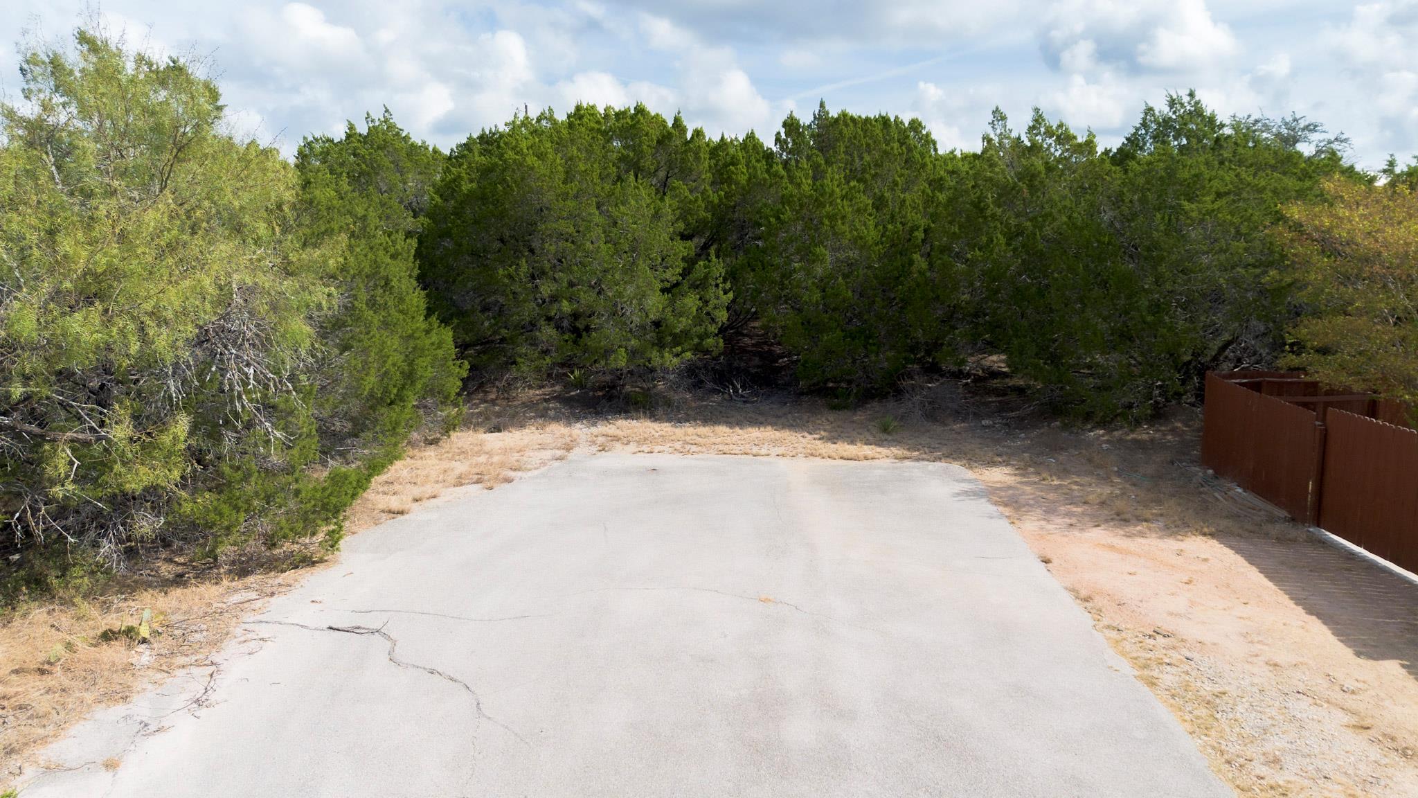 20701 Oak Gln, Lago Vista, TX 78645