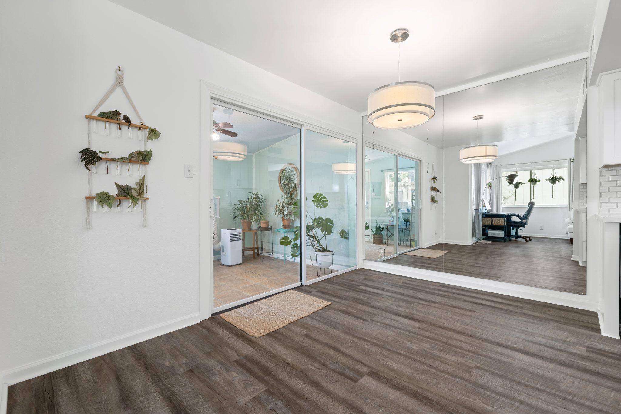 8906 Trone Cir # A, Austin, TX 78758